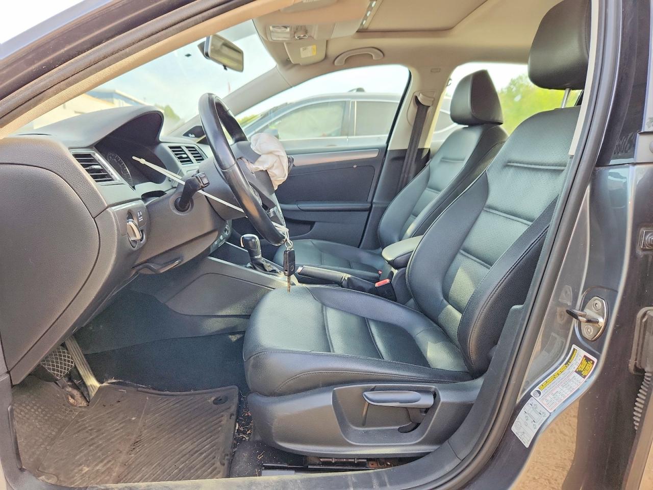 2013 Volkswagen Jetta Tdi Gray vin: 3VWLL7AJ4DM352227
