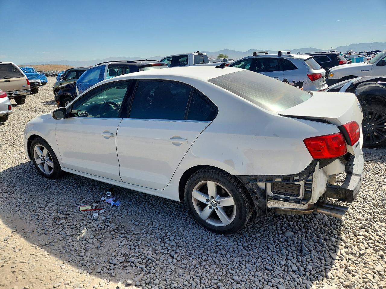 2013 Volkswagen Jetta Tdi White vin: 3VWLL7AJ4DM414080