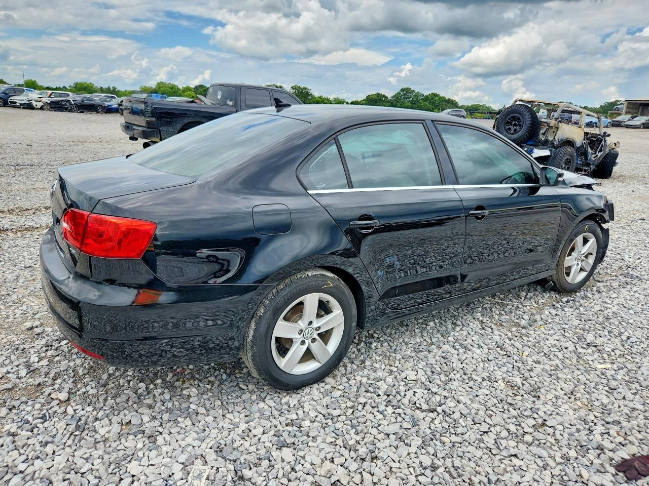 2013 Volkswagen Jetta Tdi Black vin: 3VWLL7AJ4DM431235
