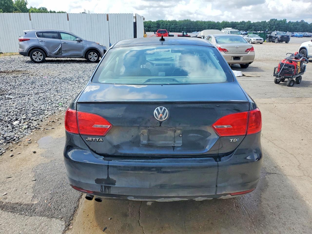 2014 Volkswagen Jetta Tdi Black vin: 3VWLL7AJ4EM259984