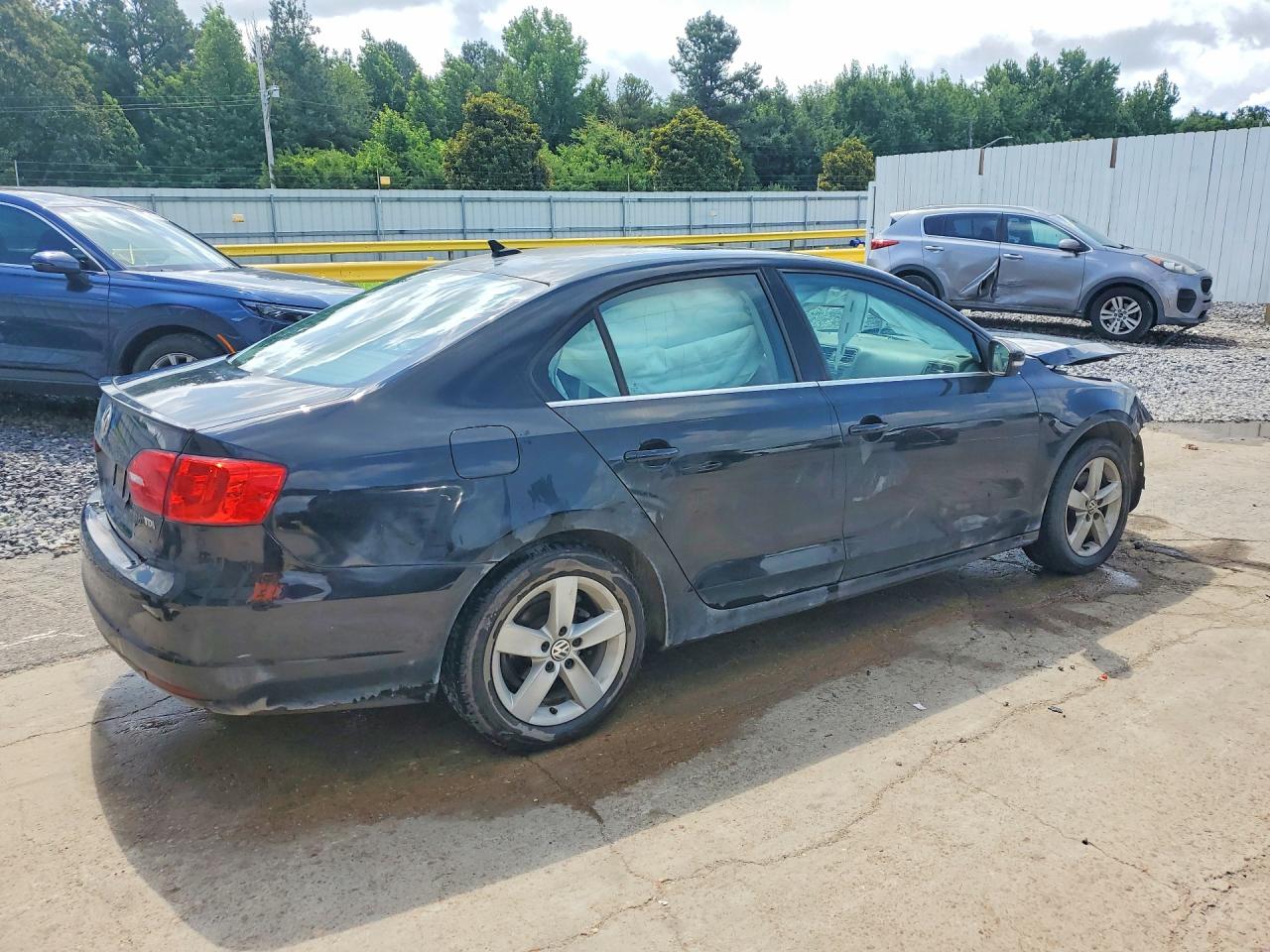 2014 Volkswagen Jetta Tdi Black vin: 3VWLL7AJ4EM259984