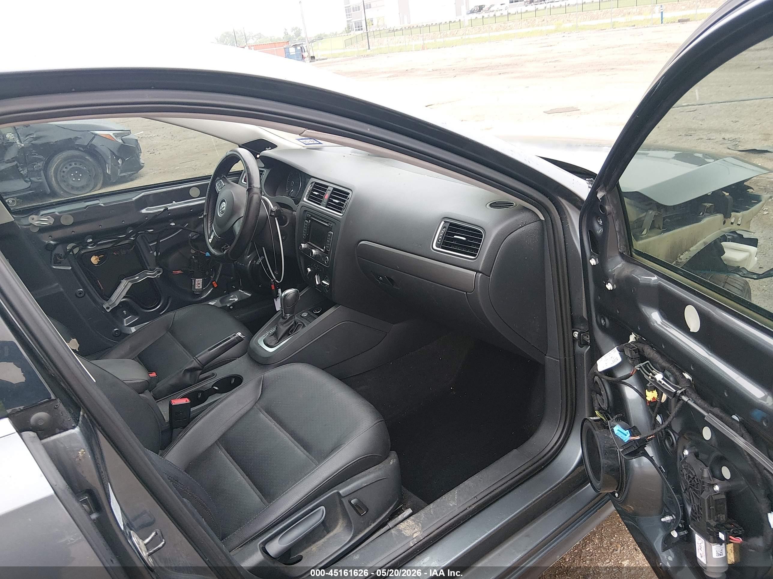 2014 Volkswagen Jetta 2.0l Tdi Gray vin: 3VWLL7AJ4EM380109