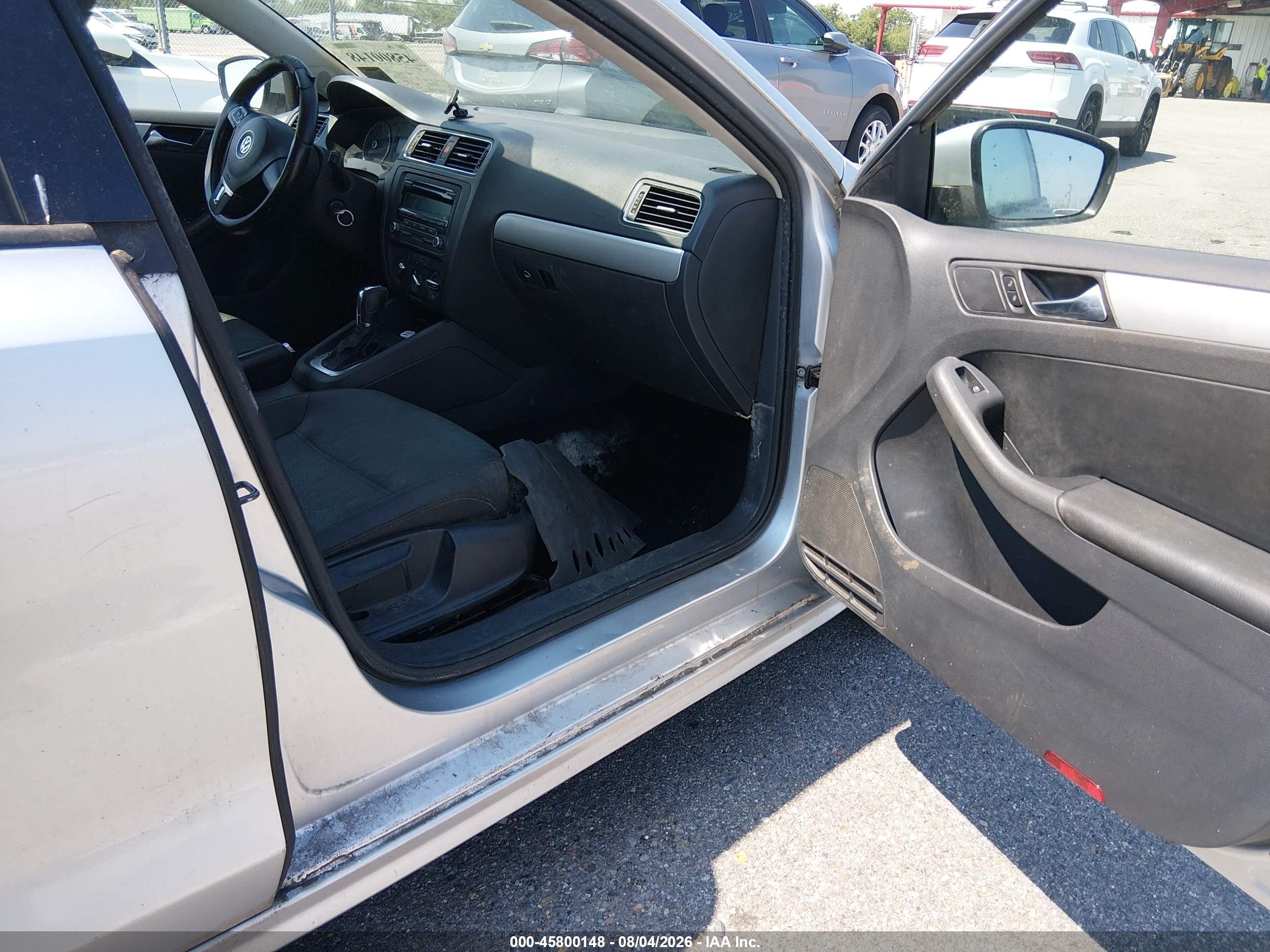 2012 Volkswagen Jetta 2.0l Tdi Silver vin: 3VWLL7AJ5CM012552