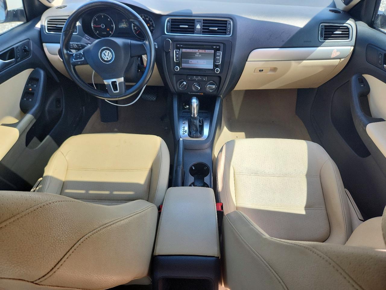2012 Volkswagen Jetta Tdi White vin: 3VWLL7AJ5CM377555