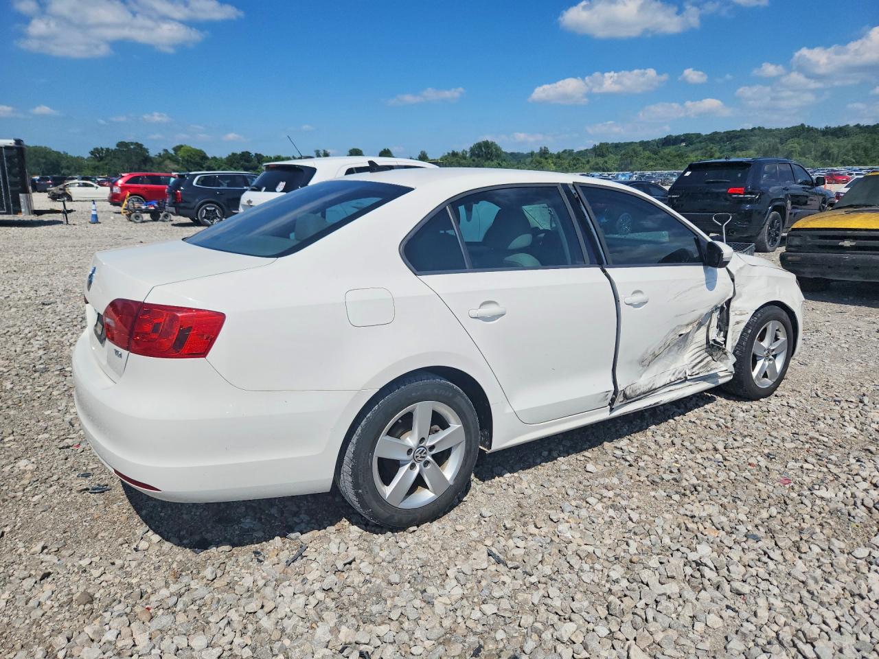 2012 Volkswagen Jetta Tdi White vin: 3VWLL7AJ5CM377555