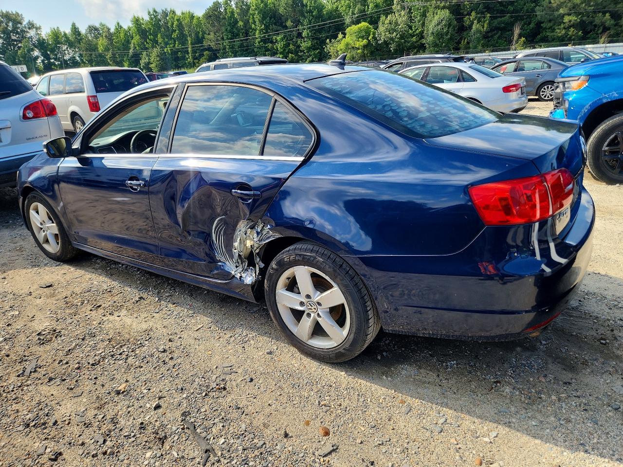 2013 Volkswagen Jetta Tdi Blue vin: 3VWLL7AJ5DM384524