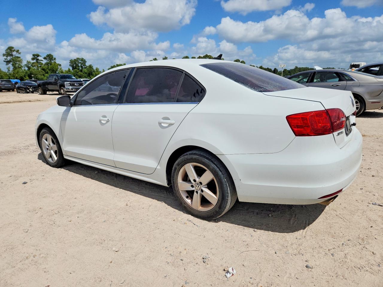 2014 Volkswagen Jetta Tdi White vin: 3VWLL7AJ5EM416888