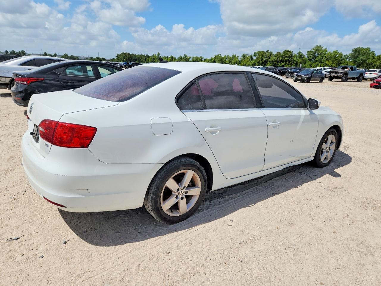 2014 Volkswagen Jetta Tdi White vin: 3VWLL7AJ5EM416888