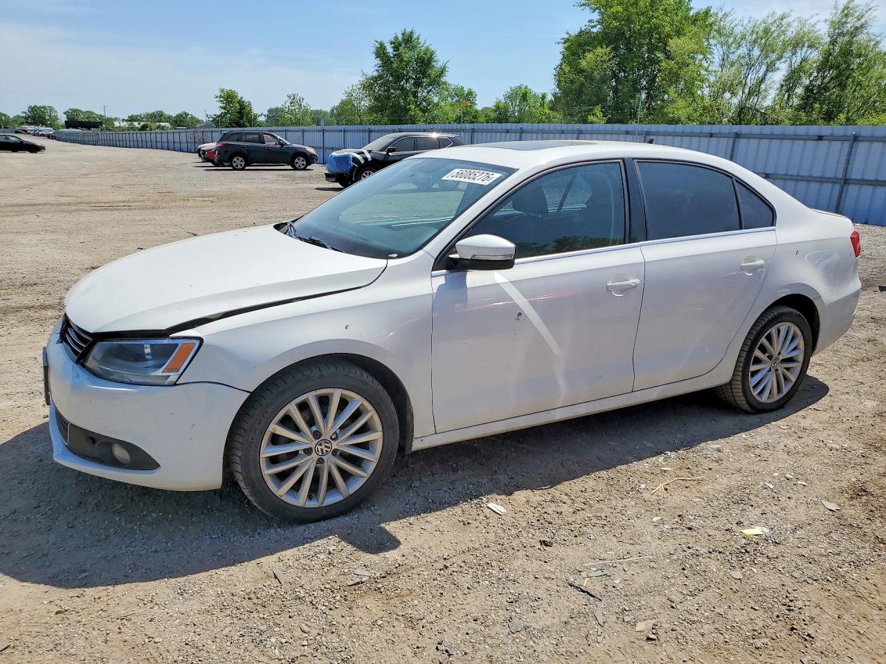 3VWLL7AJ6CM320636