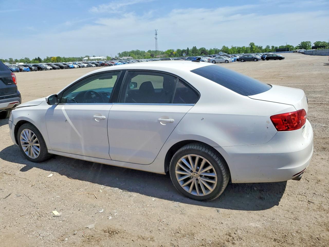 2012 Volkswagen Jetta Tdi White vin: 3VWLL7AJ6CM320636