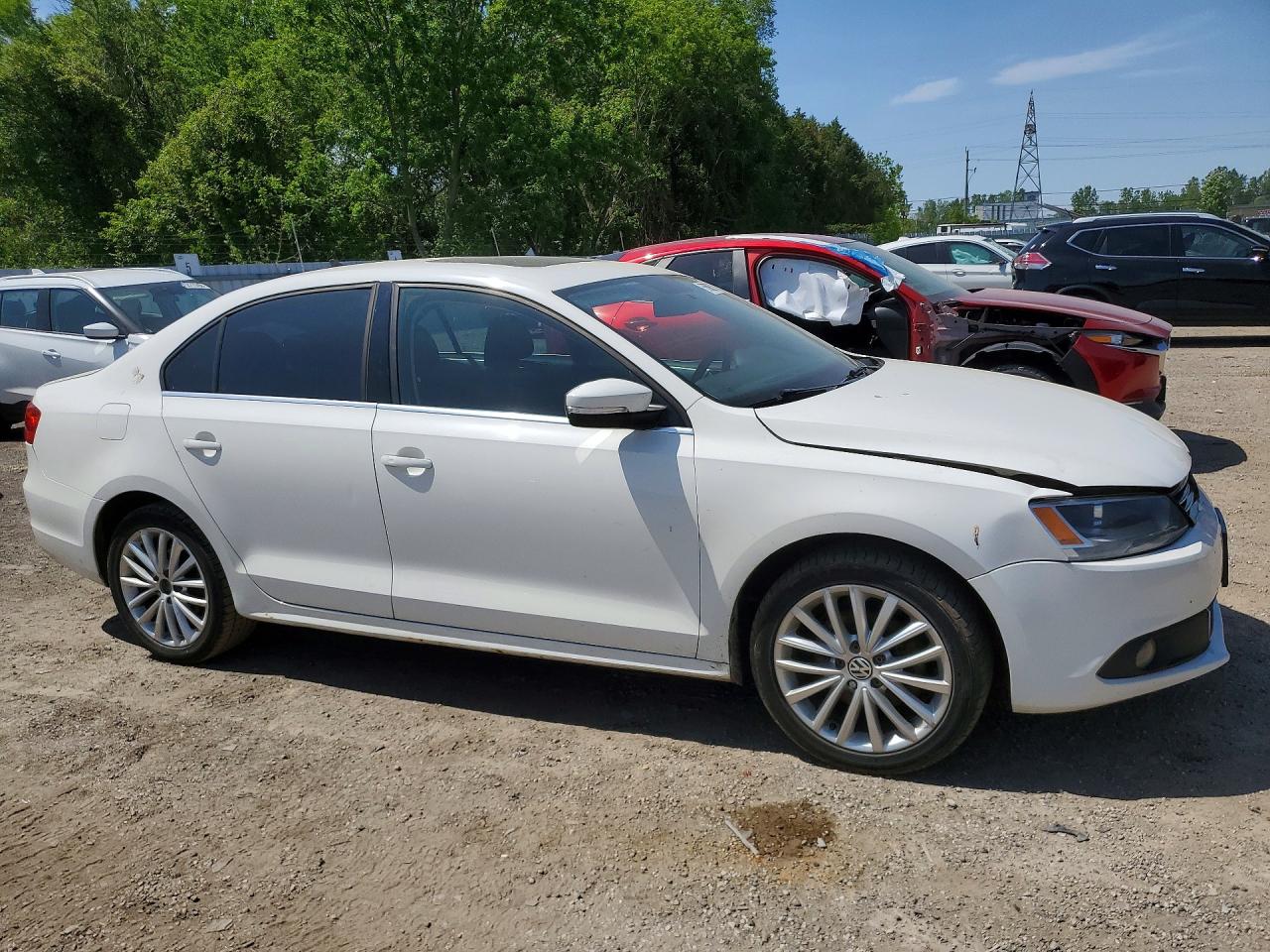 2012 Volkswagen Jetta Tdi White vin: 3VWLL7AJ6CM320636