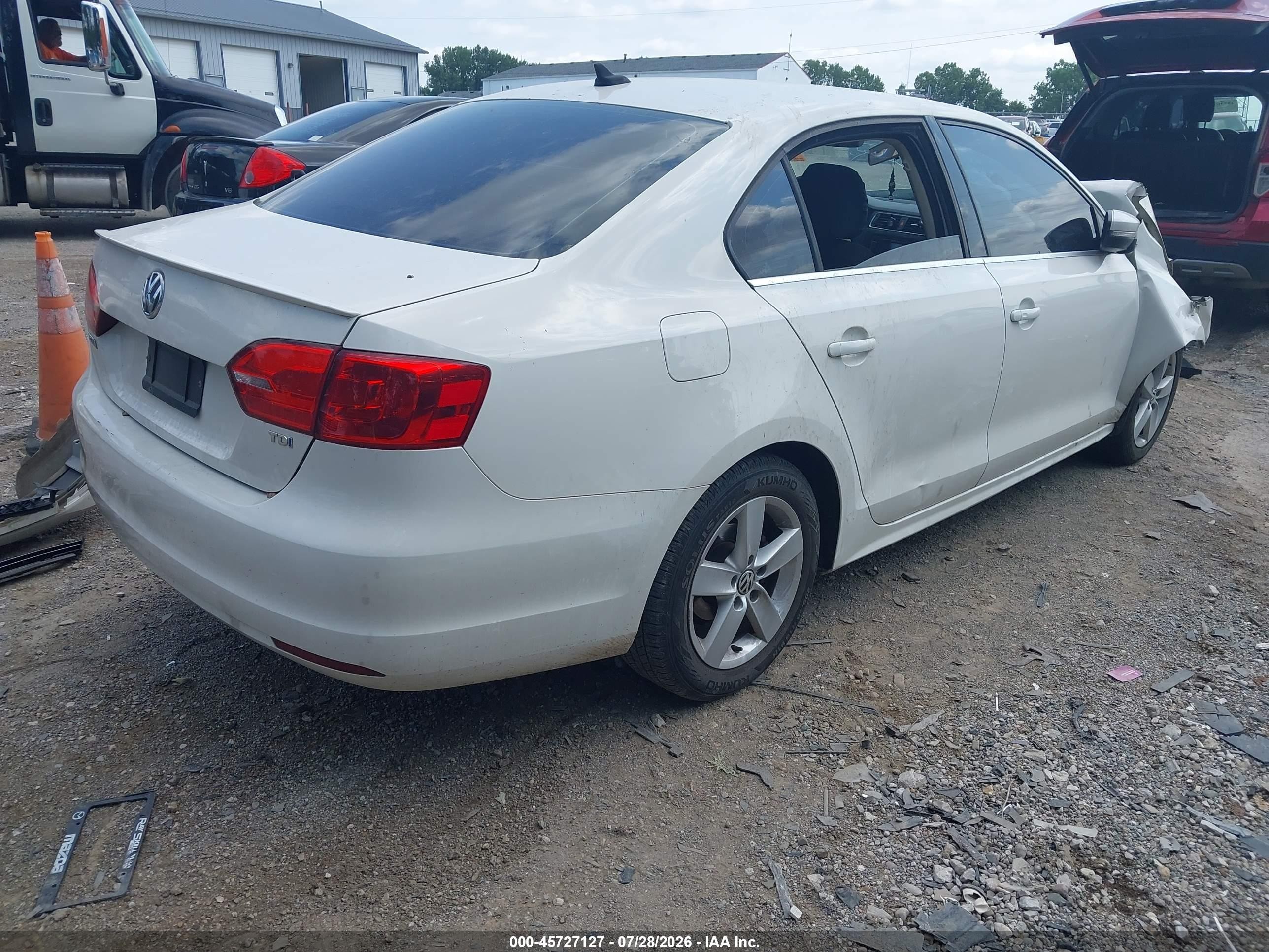 2012 Volkswagen Jetta 2.0l Tdi White vin: 3VWLL7AJ6CM363633