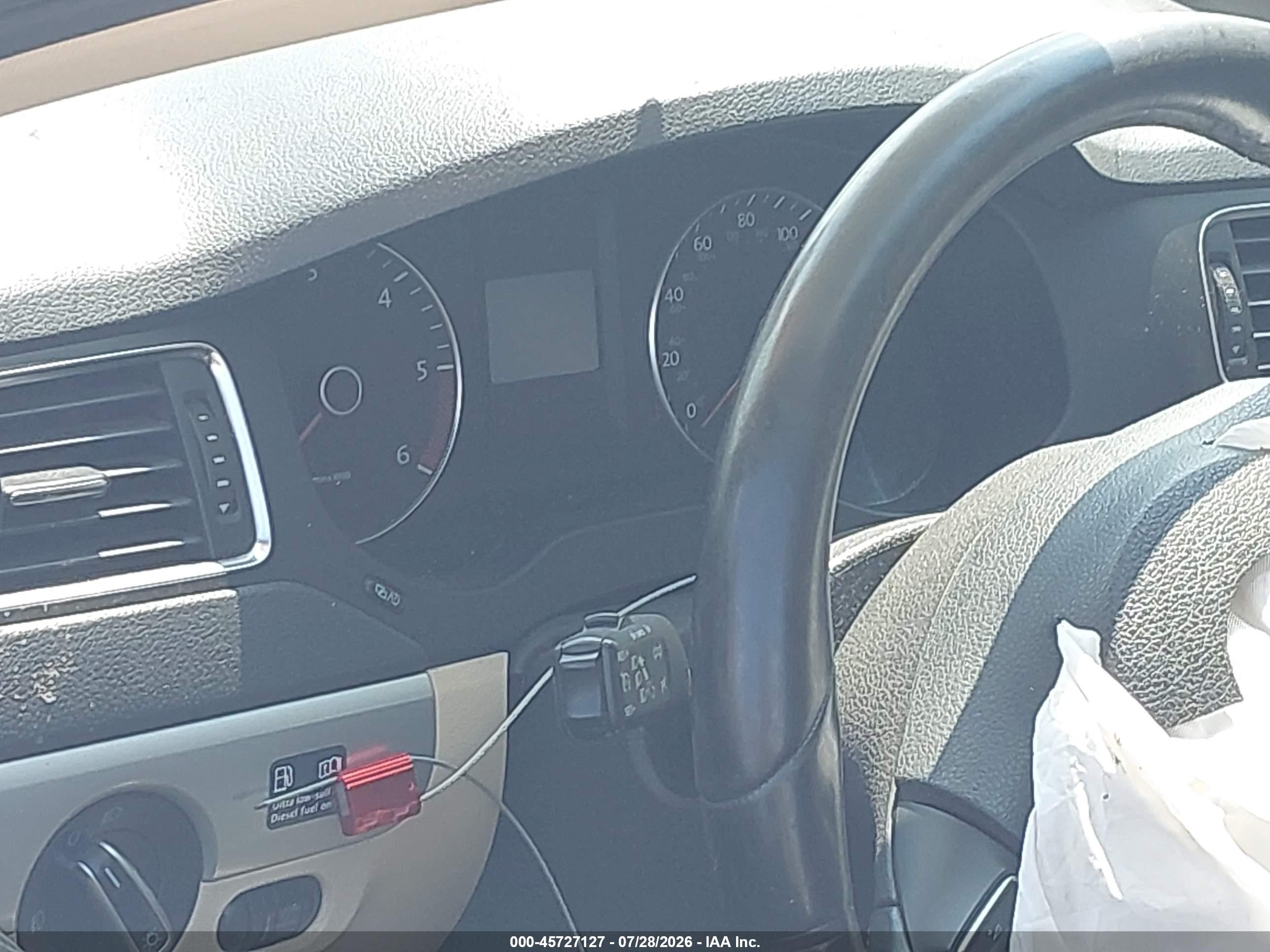 2012 Volkswagen Jetta 2.0l Tdi White vin: 3VWLL7AJ6CM363633