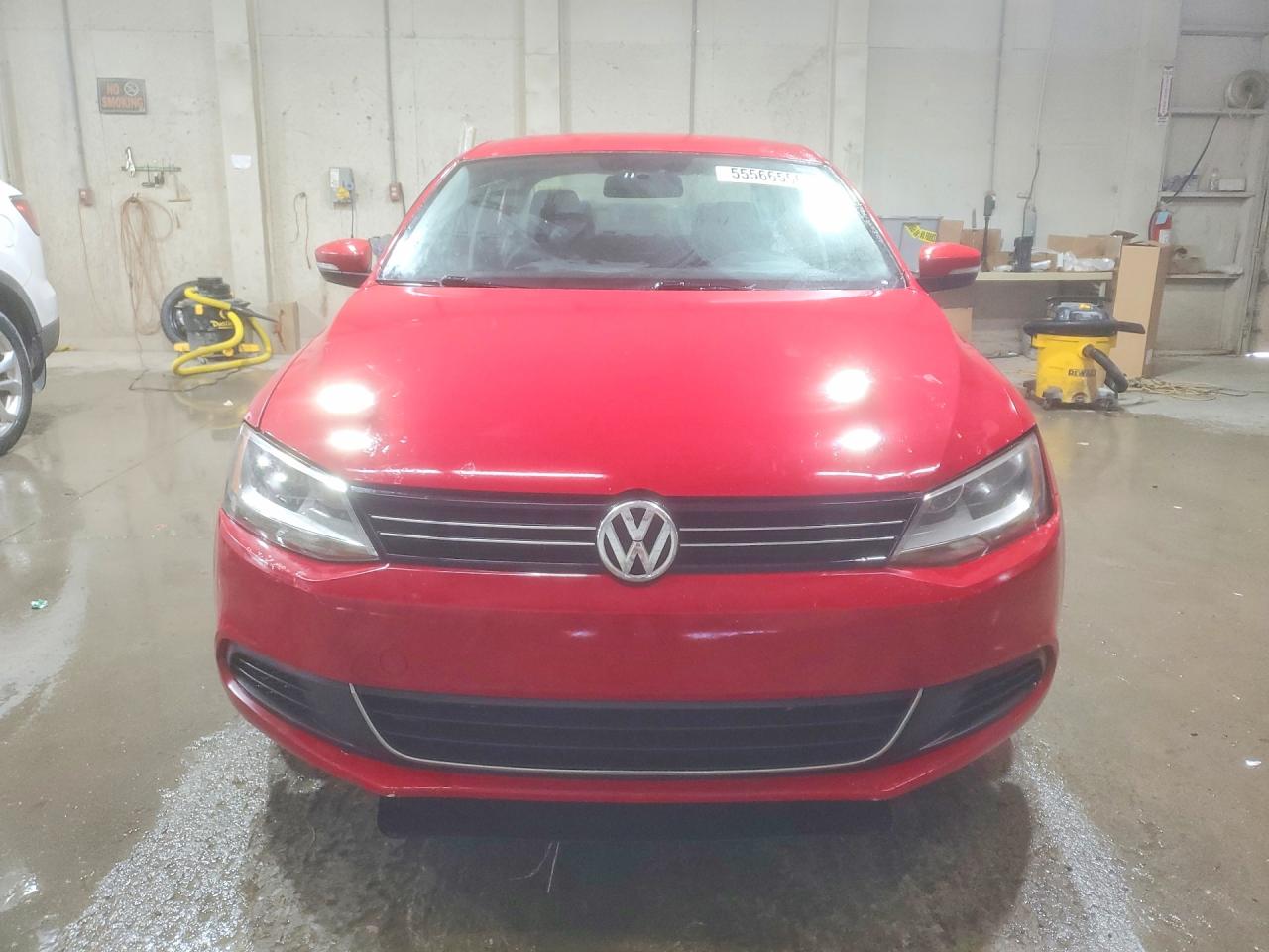 2013 Volkswagen Jetta Tdi Red vin: 3VWLL7AJ6DM430717