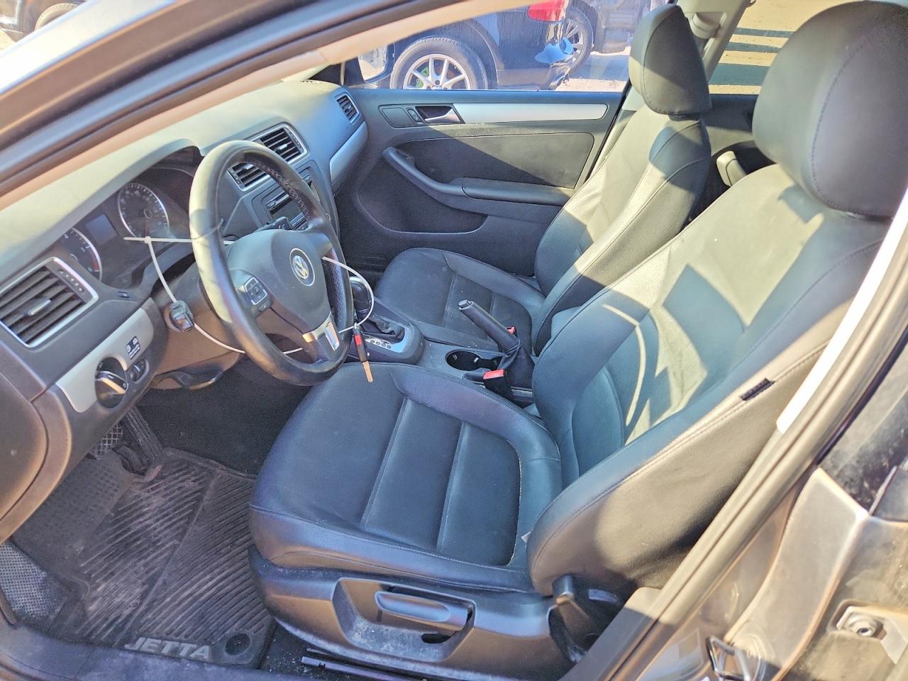 2012 Volkswagen Jetta Tdi Gray vin: 3VWLL7AJ7CM012407