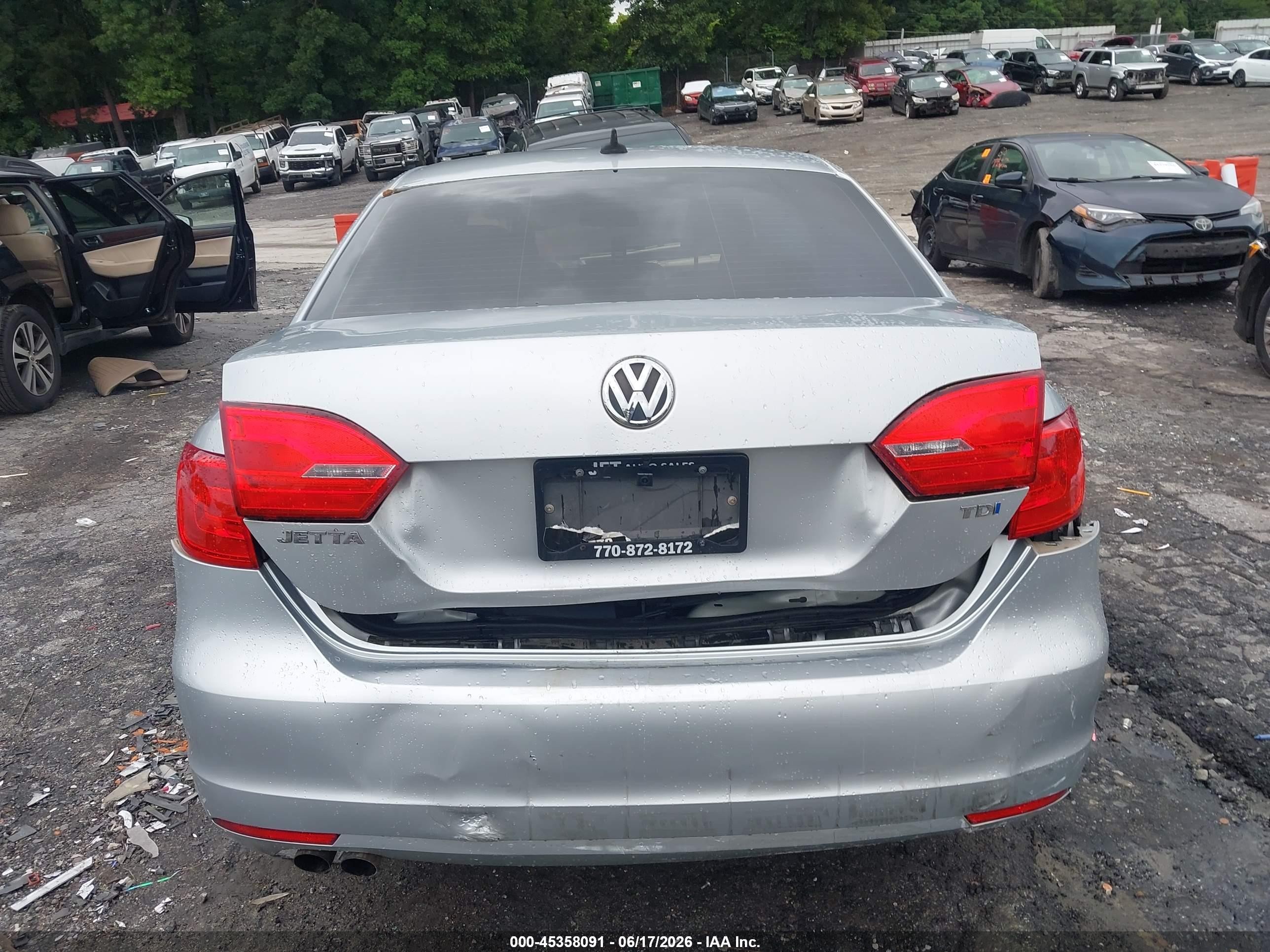 2013 Volkswagen Jetta 2.0l Tdi Серебряный vin: 3VWLL7AJ7DM416048