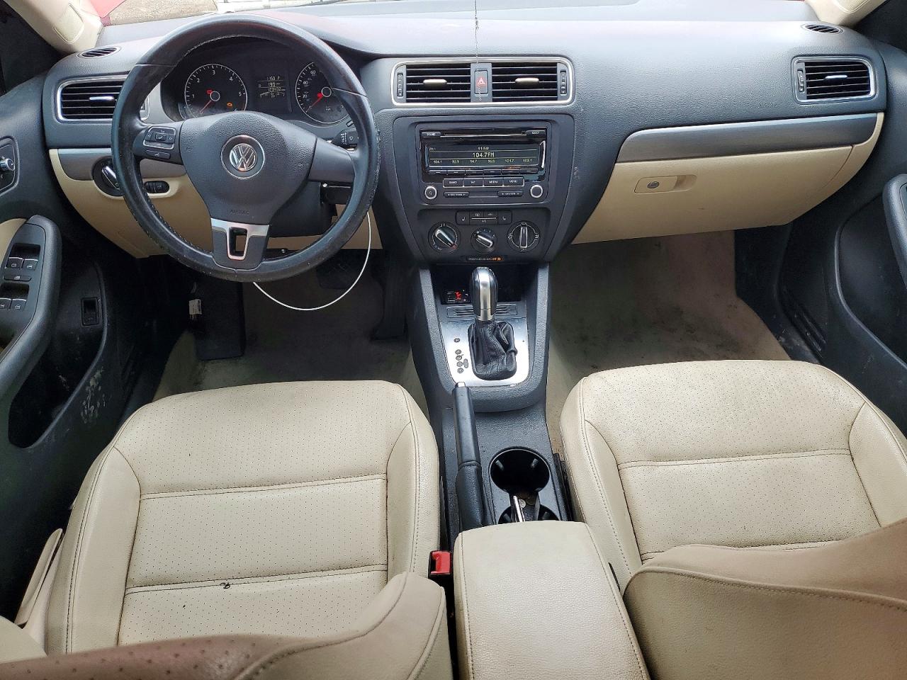 2014 Volkswagen Jetta Tdi Red vin: 3VWLL7AJ7EM275497