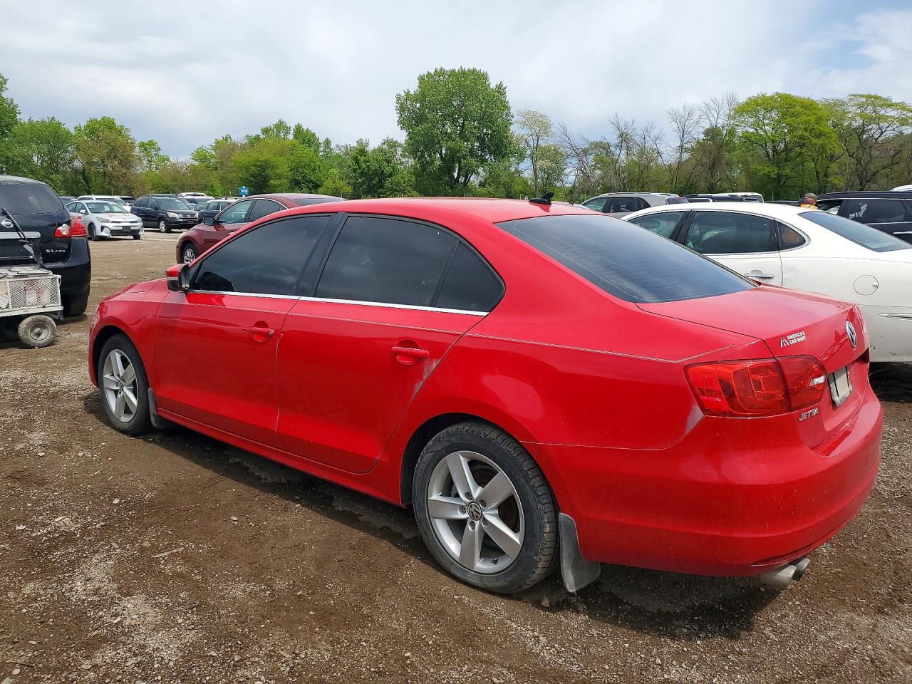 2014 Volkswagen Jetta Tdi Red vin: 3VWLL7AJ7EM275497