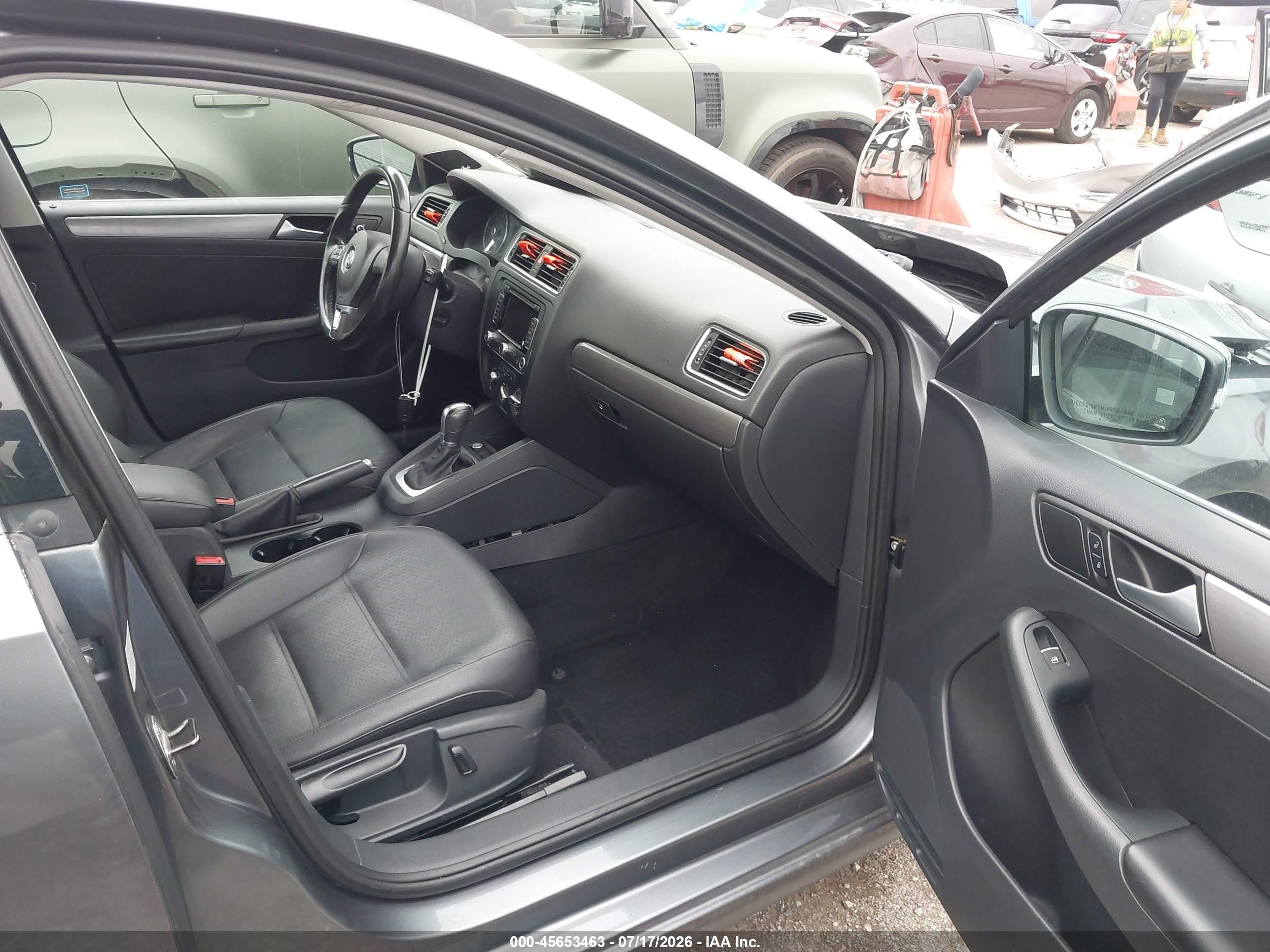 2014 Volkswagen Jetta 2.0l Tdi Gray vin: 3VWLL7AJ7EM323287