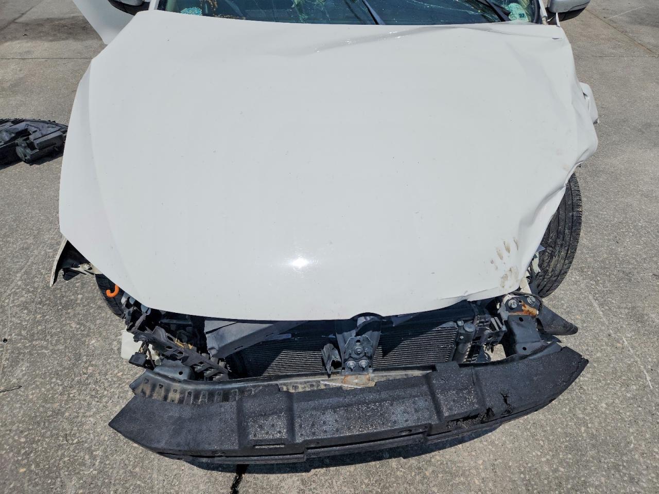 2014 Volkswagen Jetta White vin: 3VWLL7AJ7EM359951