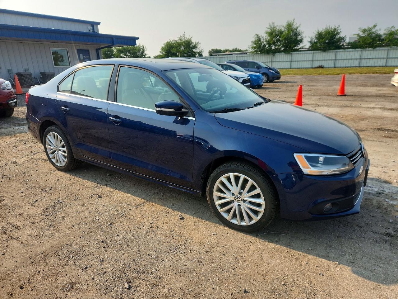 2014 Volkswagen Jetta Tdi Blue vin: 3VWLL7AJ7EM443493