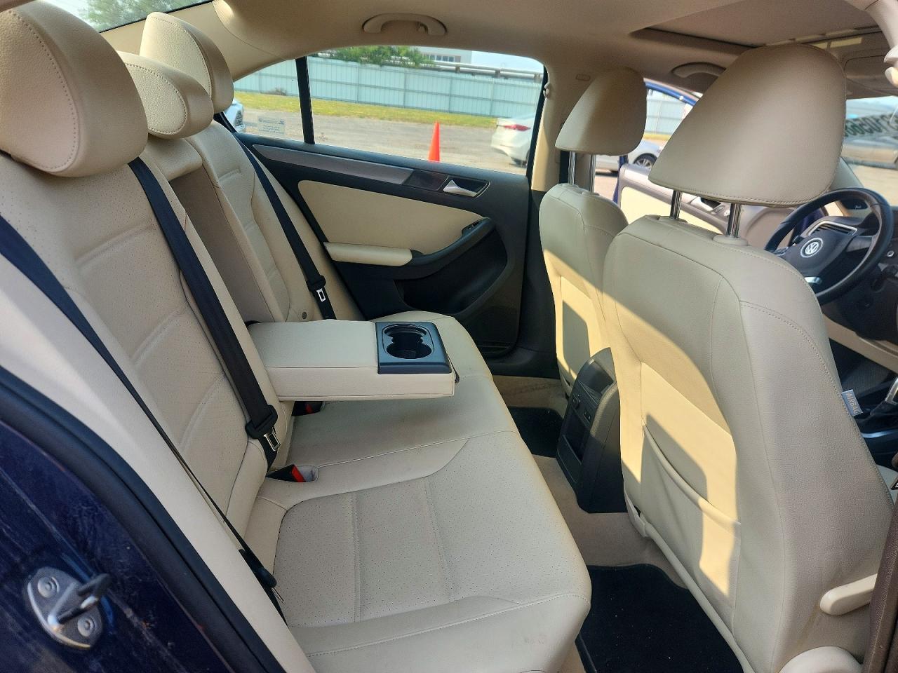 2014 Volkswagen Jetta Tdi Blue vin: 3VWLL7AJ7EM443493