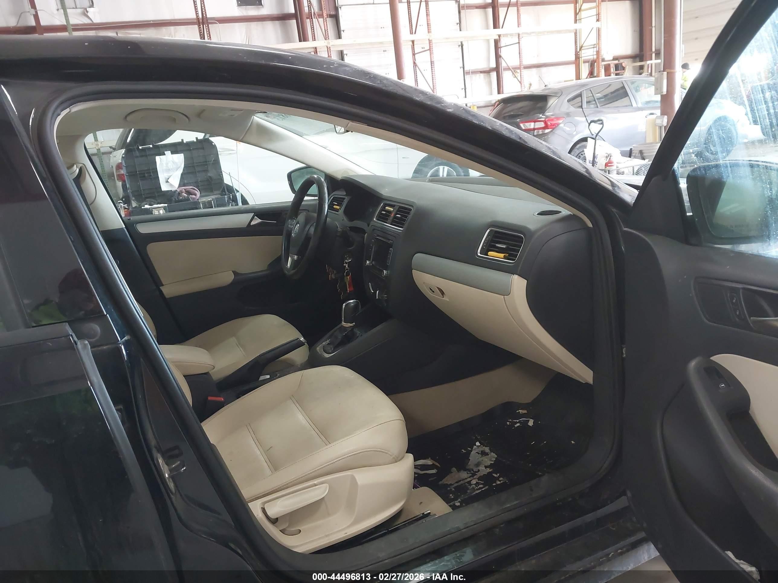 2011 Volkswagen Jetta 2.0l Tdi Black vin: 3VWLL7AJ8BM031174