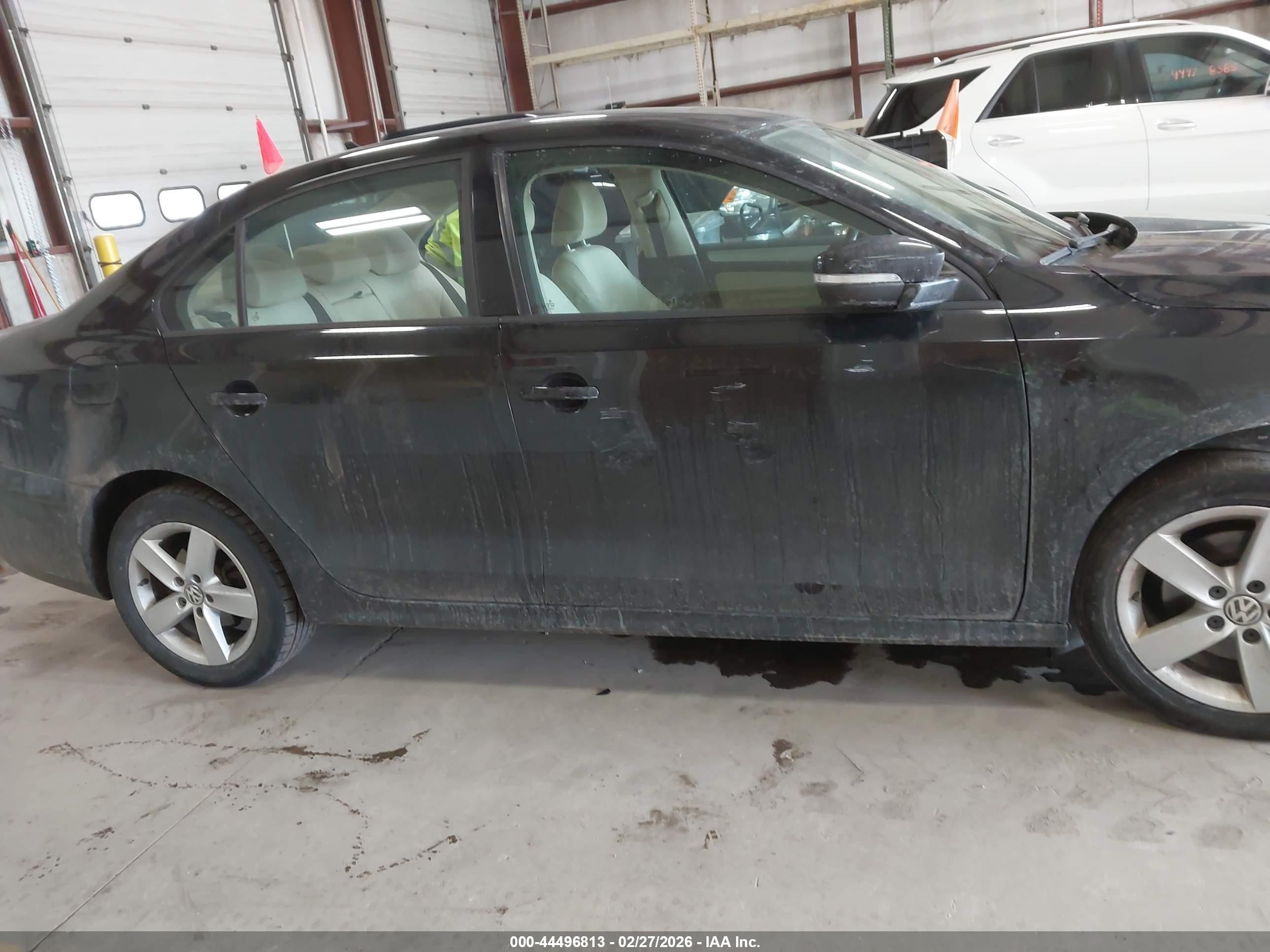 2011 Volkswagen Jetta 2.0l Tdi Black vin: 3VWLL7AJ8BM031174
