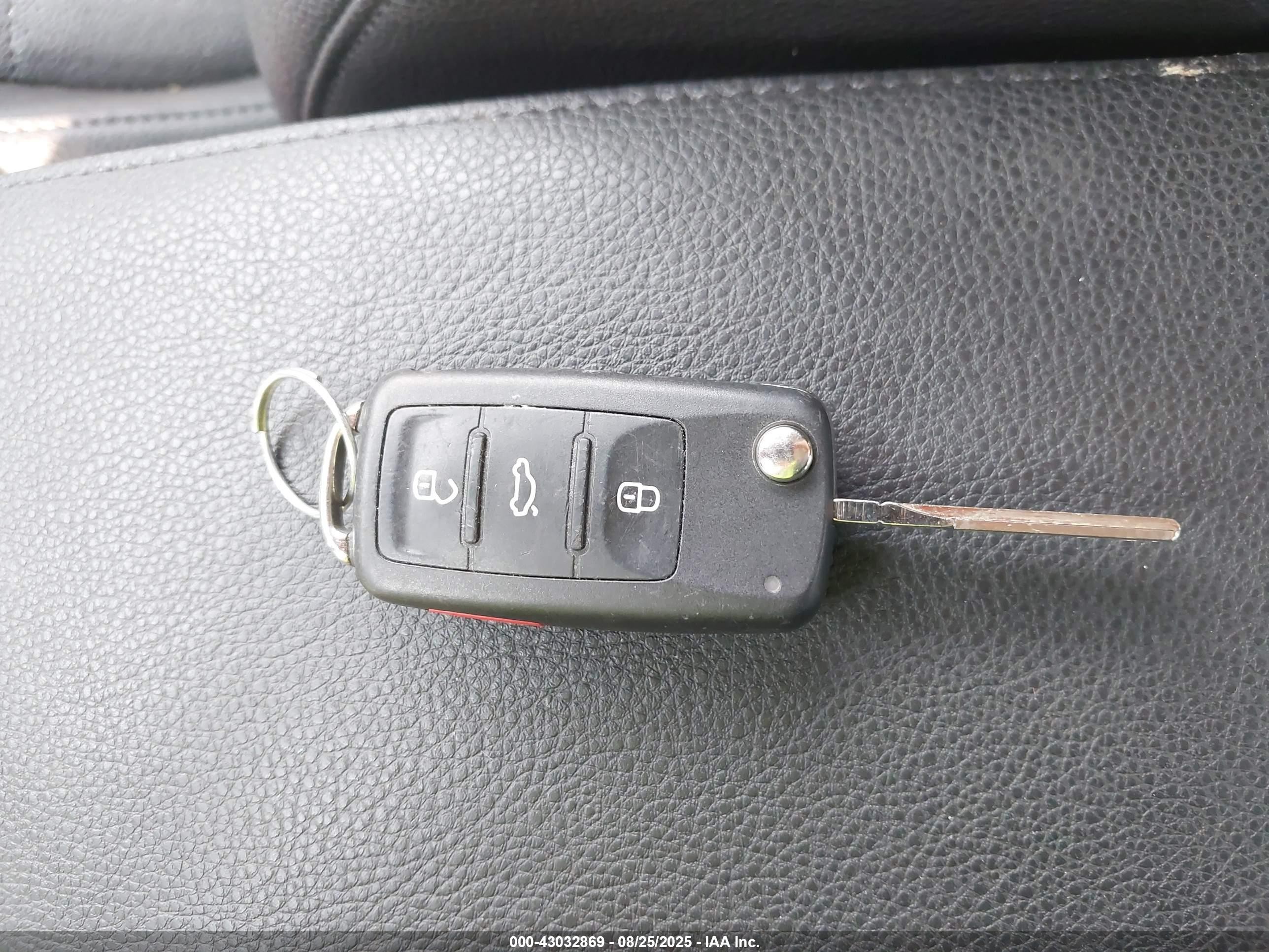 2011 Volkswagen Jetta 2.0l Tdi Black vin: 3VWLL7AJ8BM050193