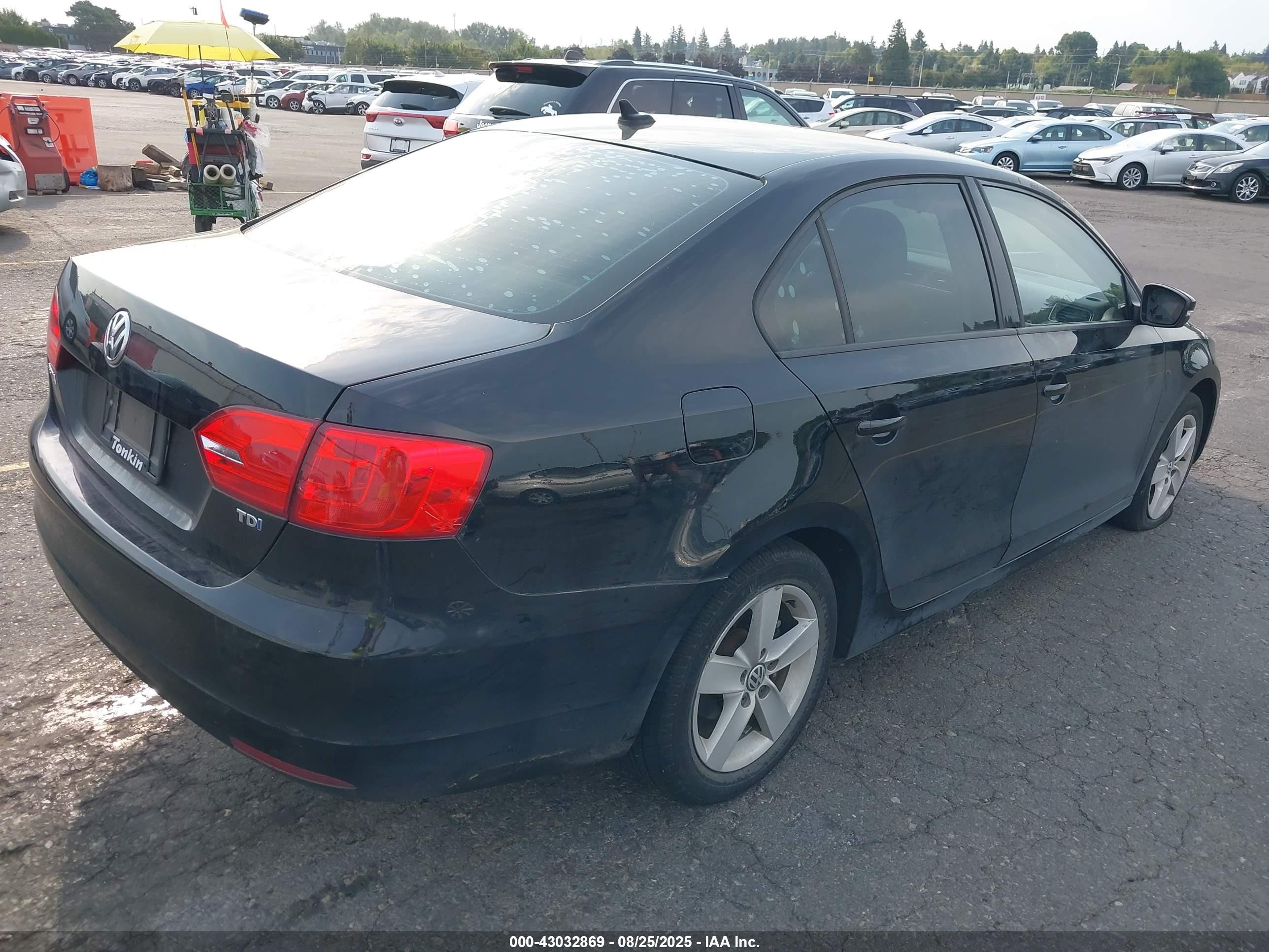 2011 Volkswagen Jetta 2.0l Tdi Black vin: 3VWLL7AJ8BM050193