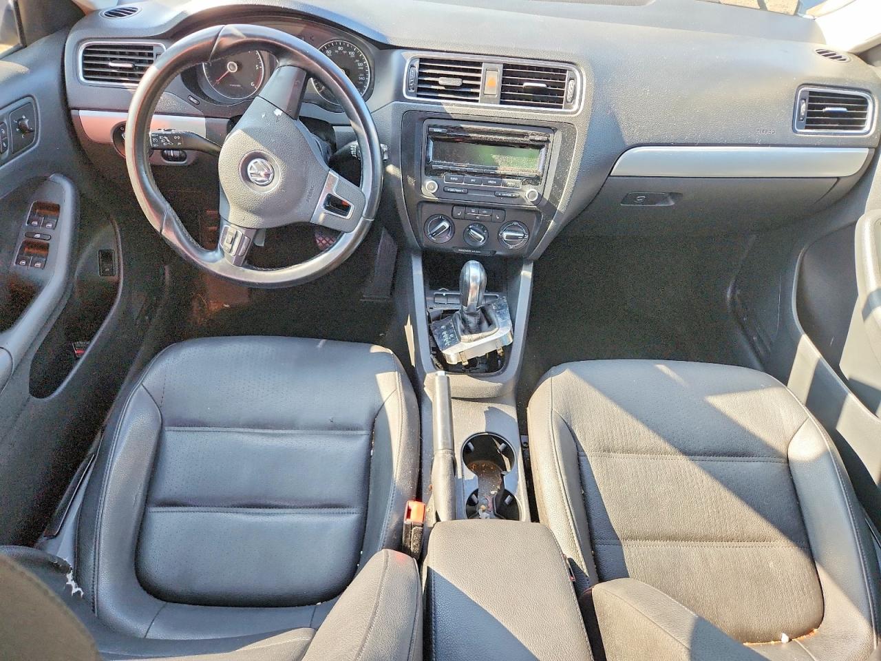2012 Volkswagen Jetta Tdi Gray vin: 3VWLL7AJ8CM093997