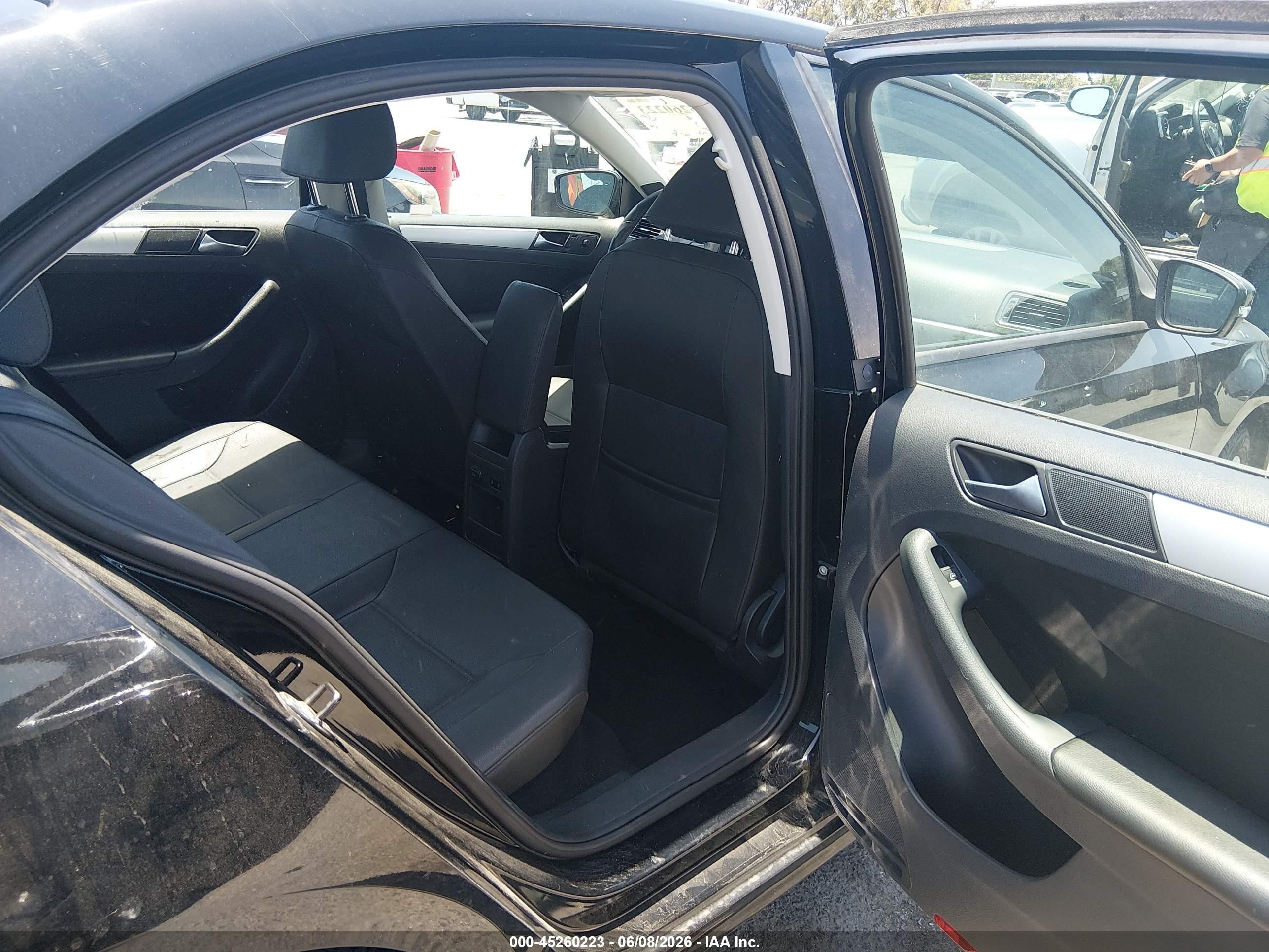 2012 Volkswagen Jetta 2.0l Tdi Черный vin: 3VWLL7AJ8CM389795