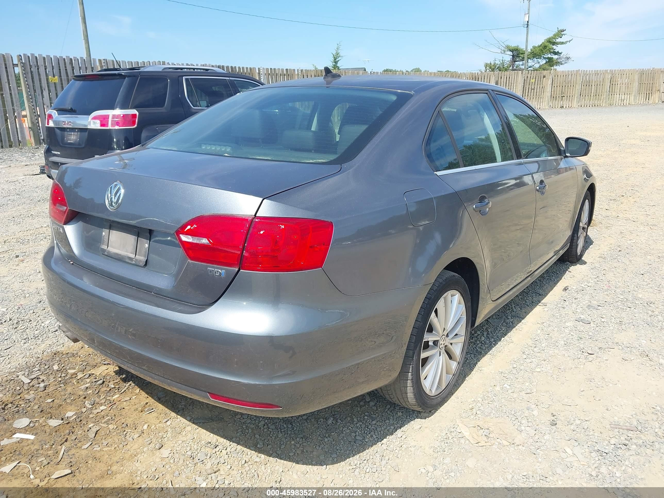2013 Volkswagen Jetta 2.0l Tdi Gray vin: 3VWLL7AJ8DM246671