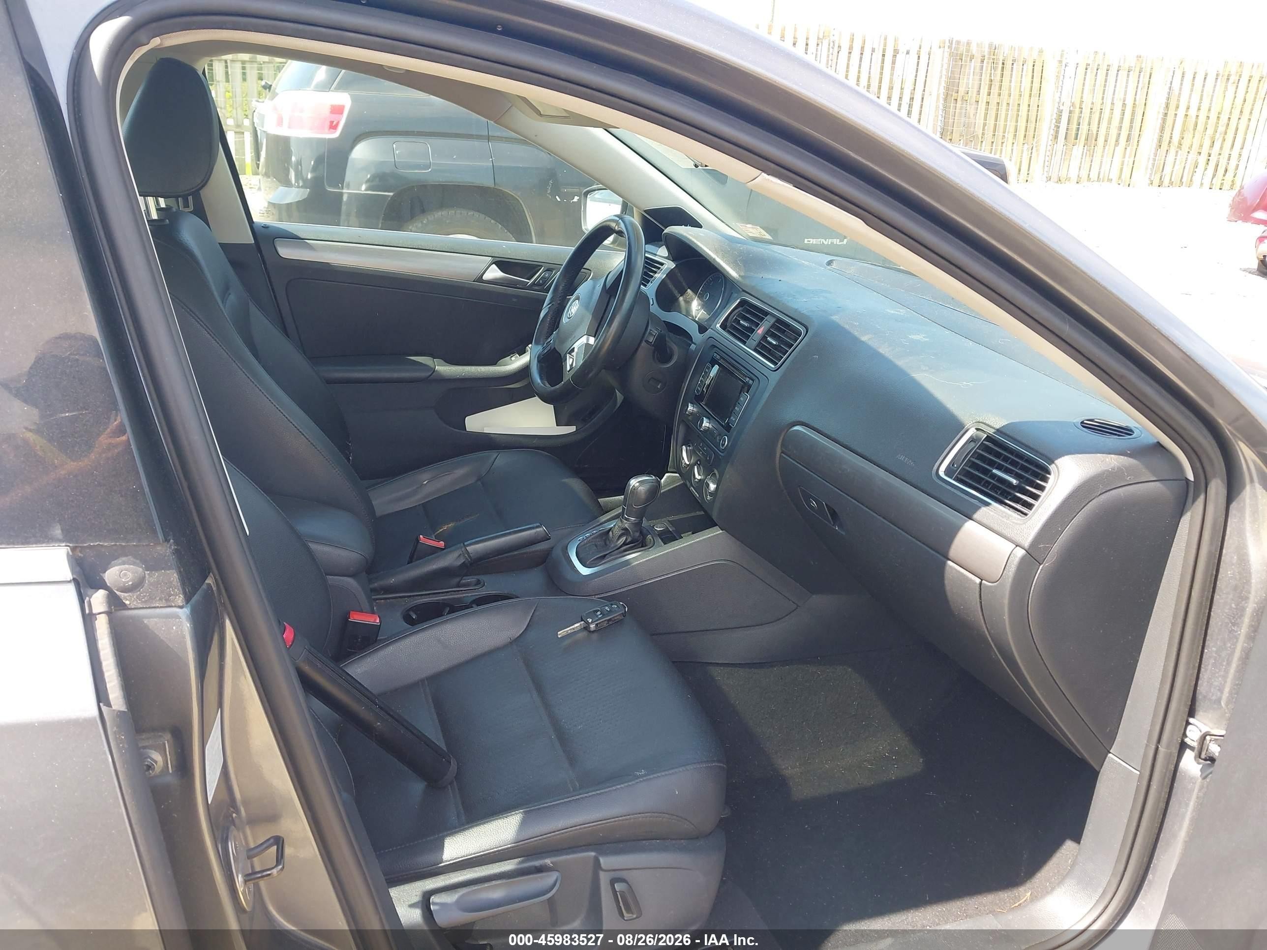 2013 Volkswagen Jetta 2.0l Tdi Gray vin: 3VWLL7AJ8DM246671