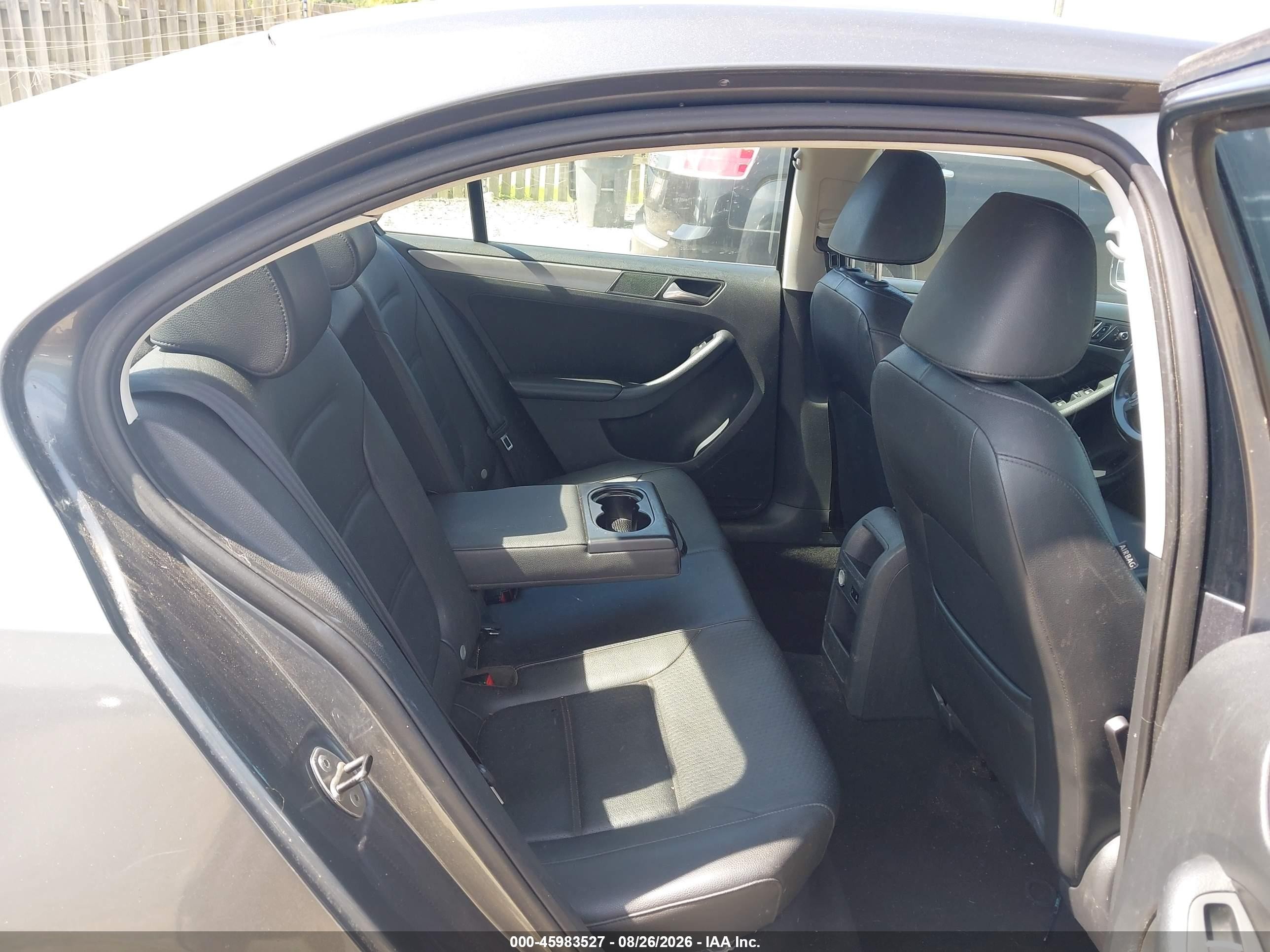 2013 Volkswagen Jetta 2.0l Tdi Gray vin: 3VWLL7AJ8DM246671