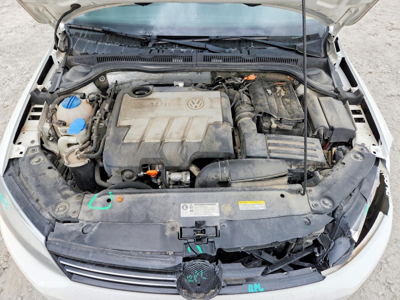 2013 Volkswagen Jetta Tdi White vin: 3VWLL7AJ8DM275877