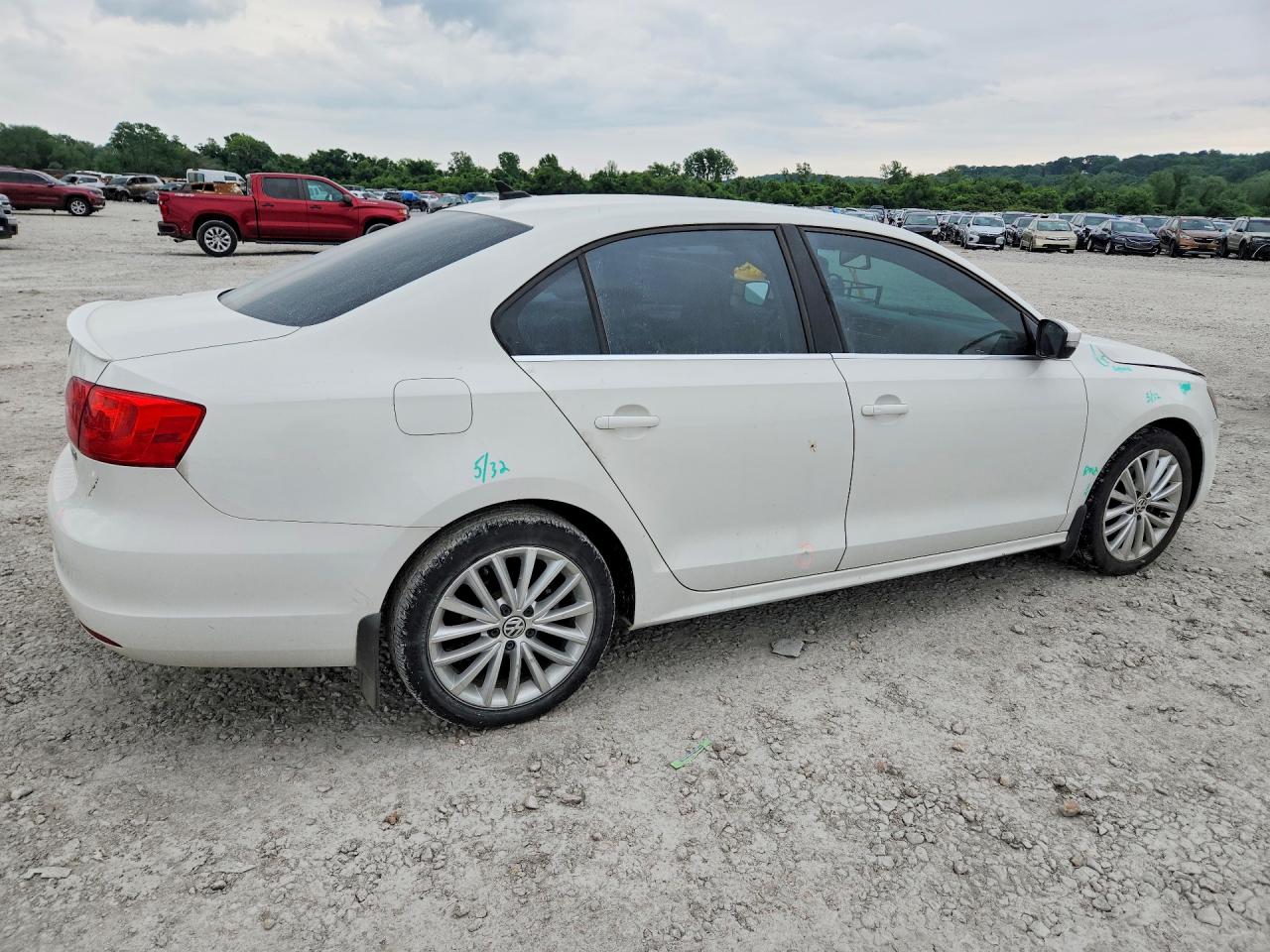 2013 Volkswagen Jetta Tdi White vin: 3VWLL7AJ8DM275877