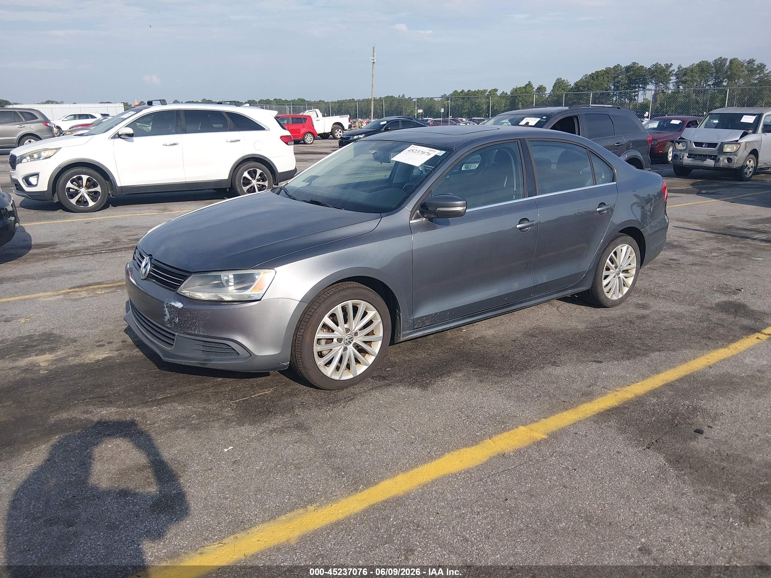 2013 Volkswagen Jetta 2.0l Tdi Серый vin: 3VWLL7AJ8DM277113