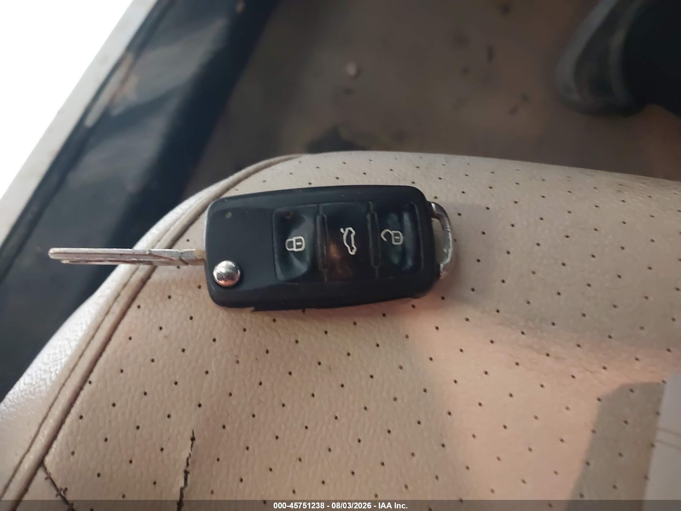 2013 Volkswagen Jetta 2.0l Tdi Белый vin: 3VWLL7AJ8DM292789