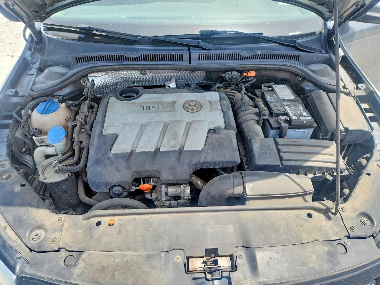 2013 Volkswagen Jetta Silver vin: 3VWLL7AJ8DM354207