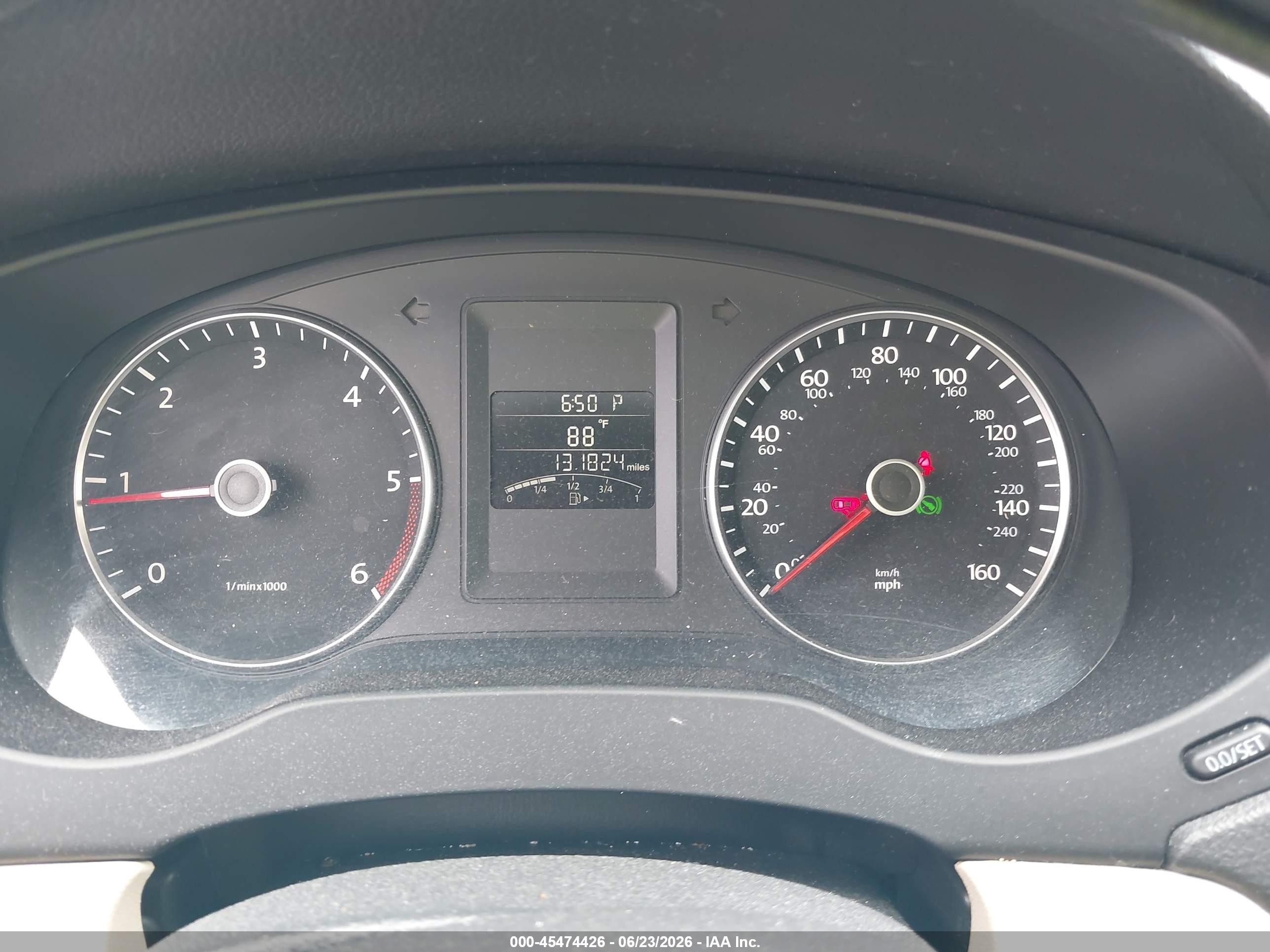 2013 Volkswagen Jetta 2.0l Tdi White vin: 3VWLL7AJ8DM394710