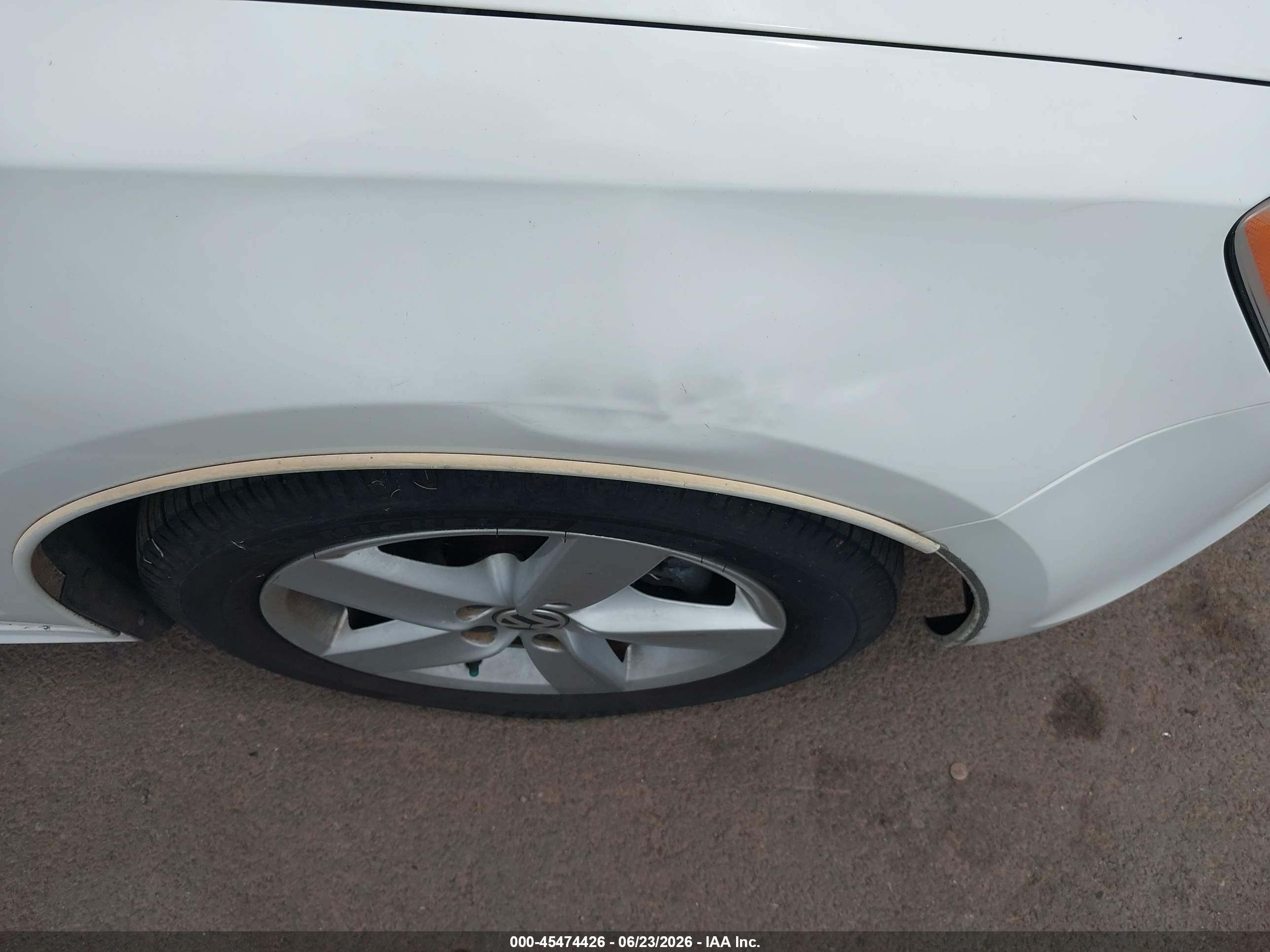 2013 Volkswagen Jetta 2.0l Tdi White vin: 3VWLL7AJ8DM394710
