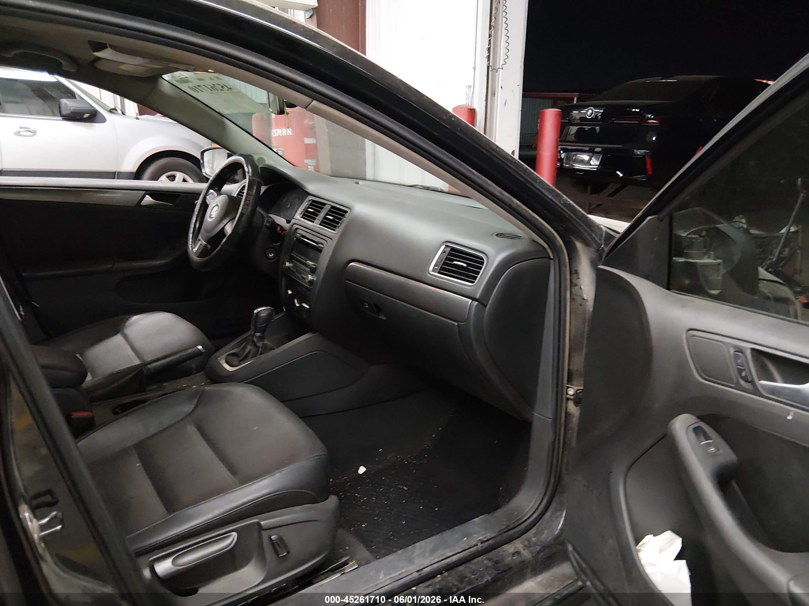 2013 Volkswagen Jetta 2.0l Tdi Black vin: 3VWLL7AJ8DM410582