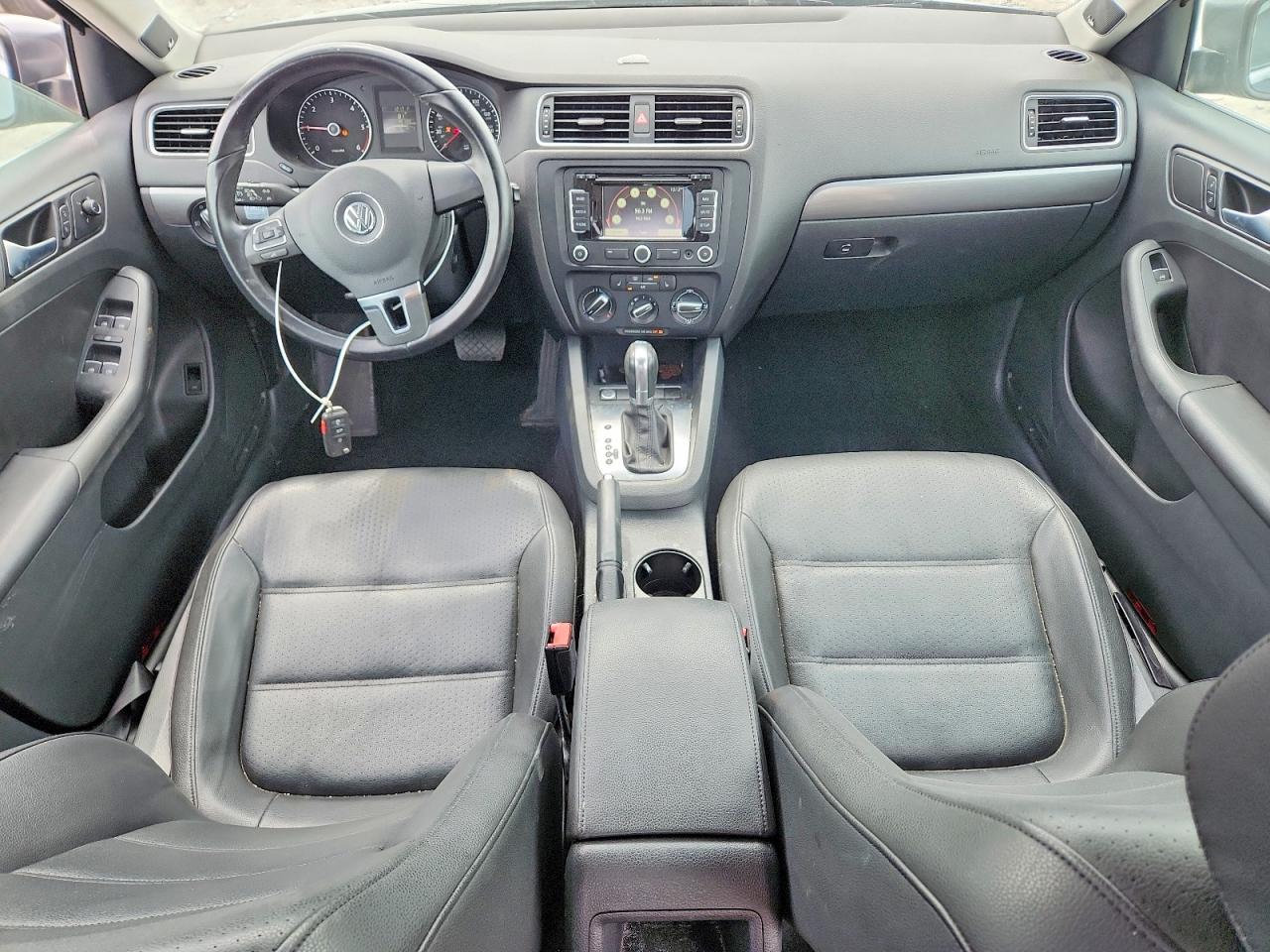 2014 Volkswagen Jetta Tdi Gray vin: 3VWLL7AJ8EM440392