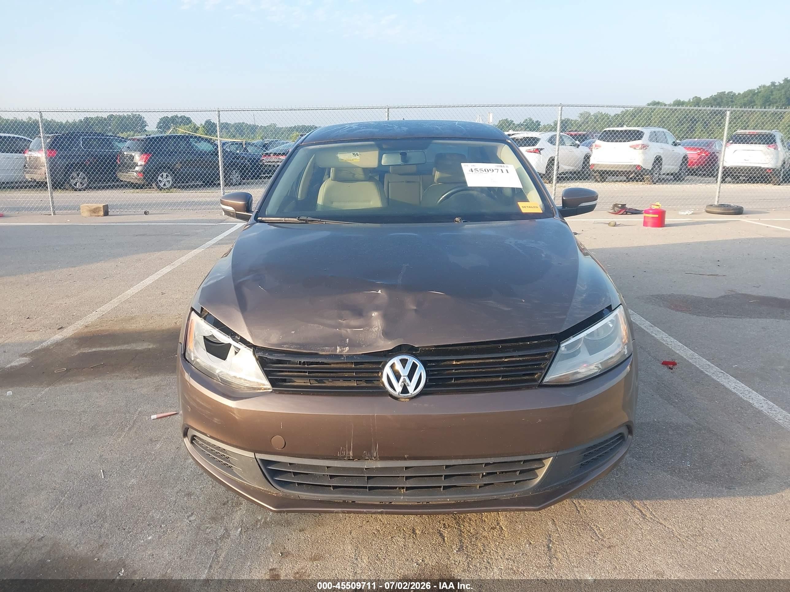 2012 Volkswagen Jetta 2.0l Tdi Brown vin: 3VWLL7AJ9CM073192