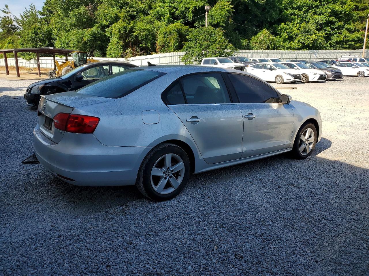 2012 Volkswagen Jetta Tdi Серебряный vin: 3VWLL7AJ9CM320968