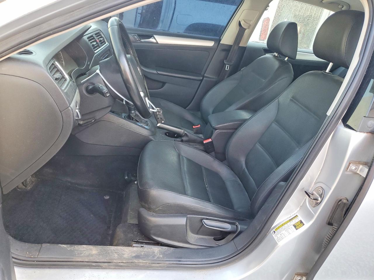2012 Volkswagen Jetta Tdi Серебряный vin: 3VWLL7AJ9CM320968