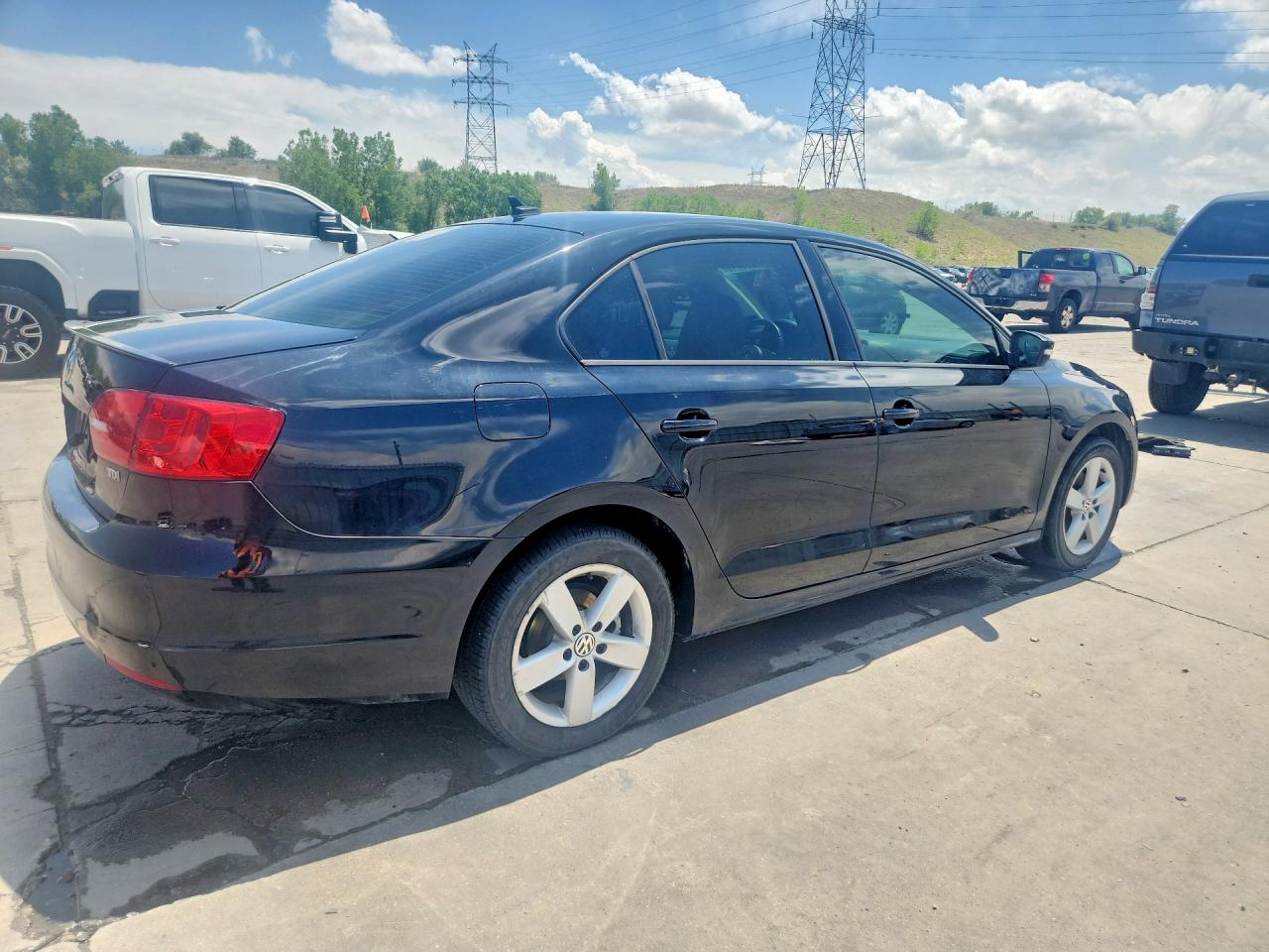 2012 Volkswagen Jetta Tdi Black vin: 3VWLL7AJ9CM423355