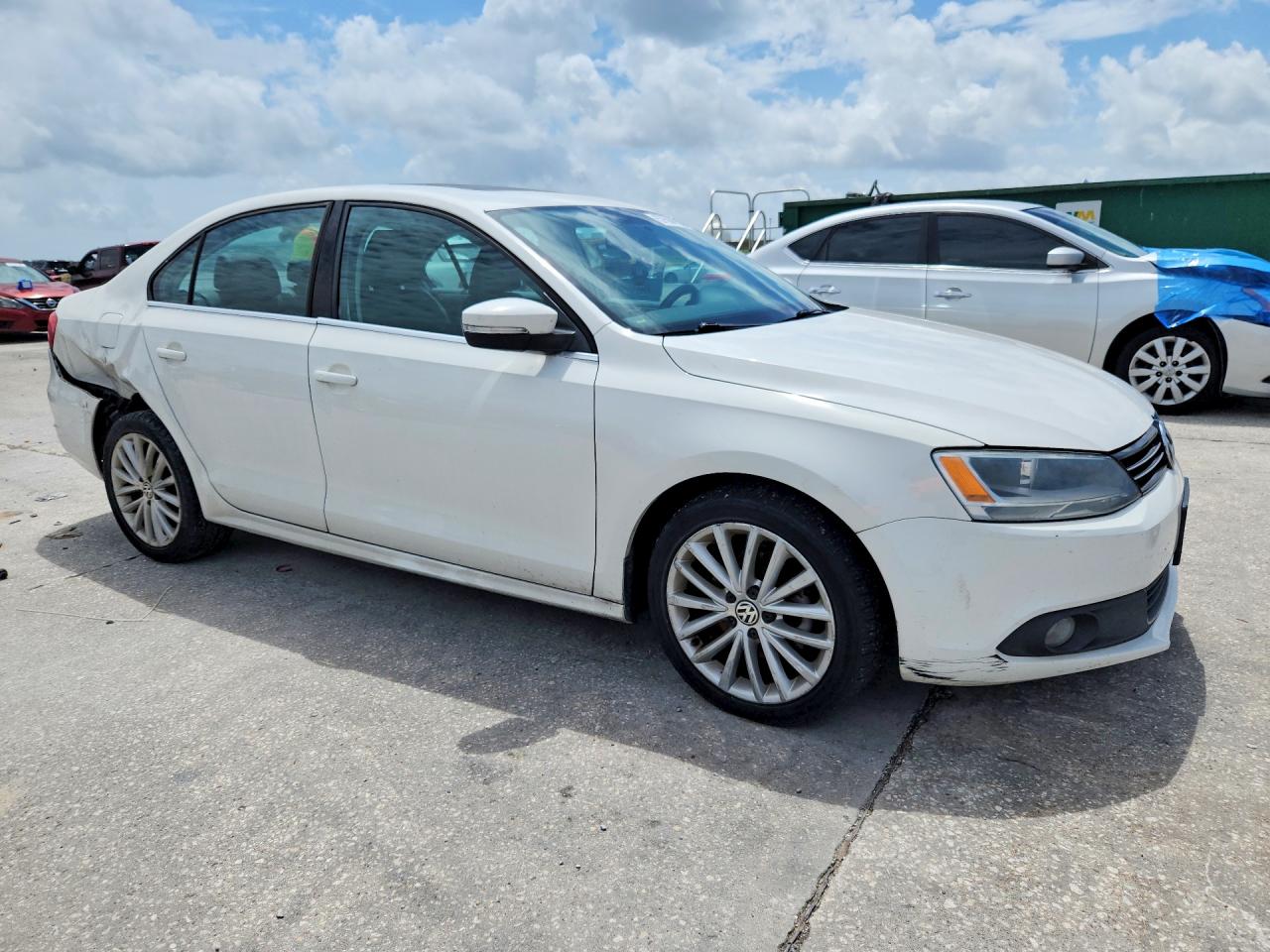 2013 Volkswagen Jetta Tdi White vin: 3VWLL7AJ9DM360730