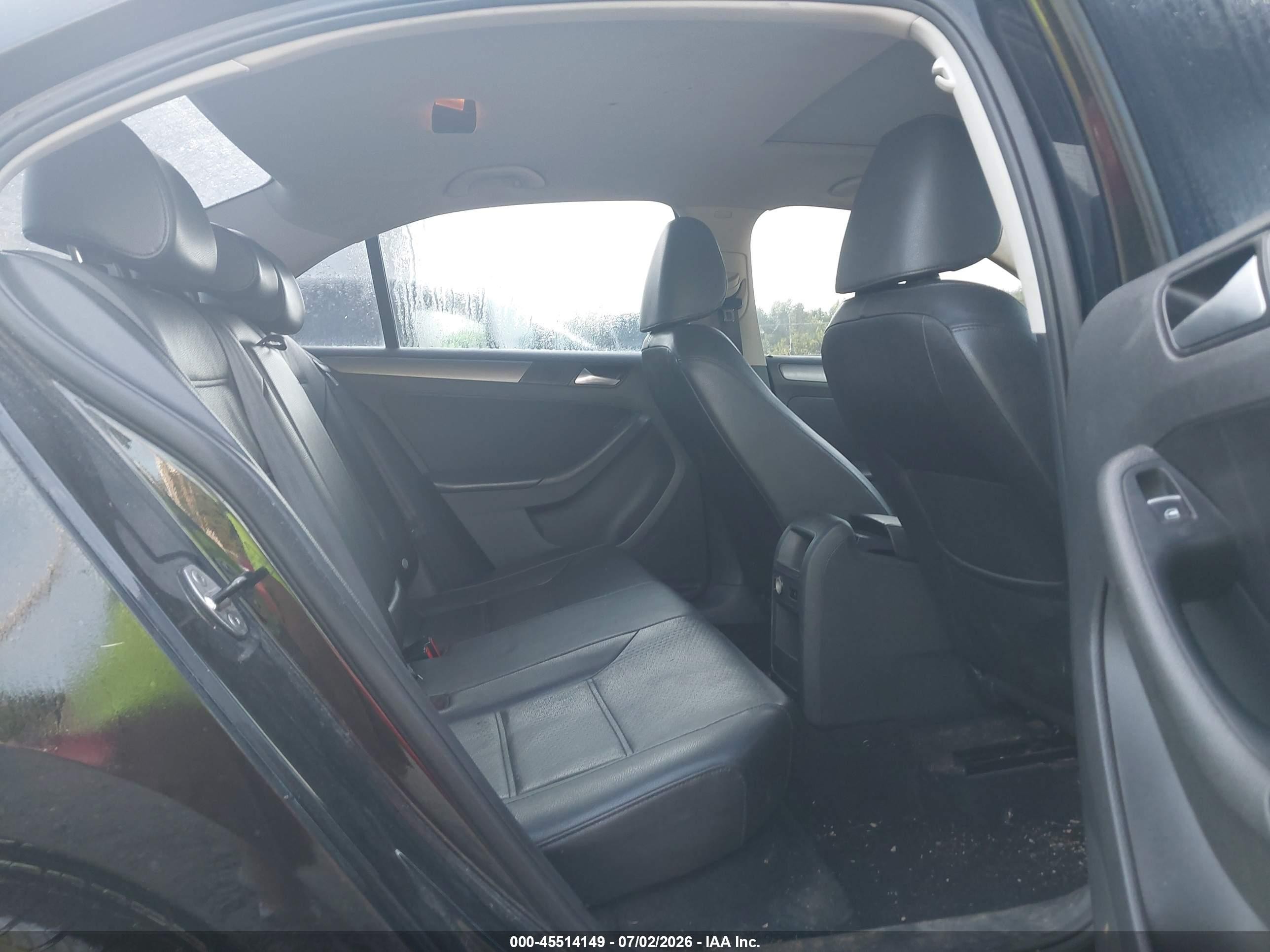 2014 Volkswagen Jetta 2.0l Tdi Черный vin: 3VWLL7AJ9EM353438
